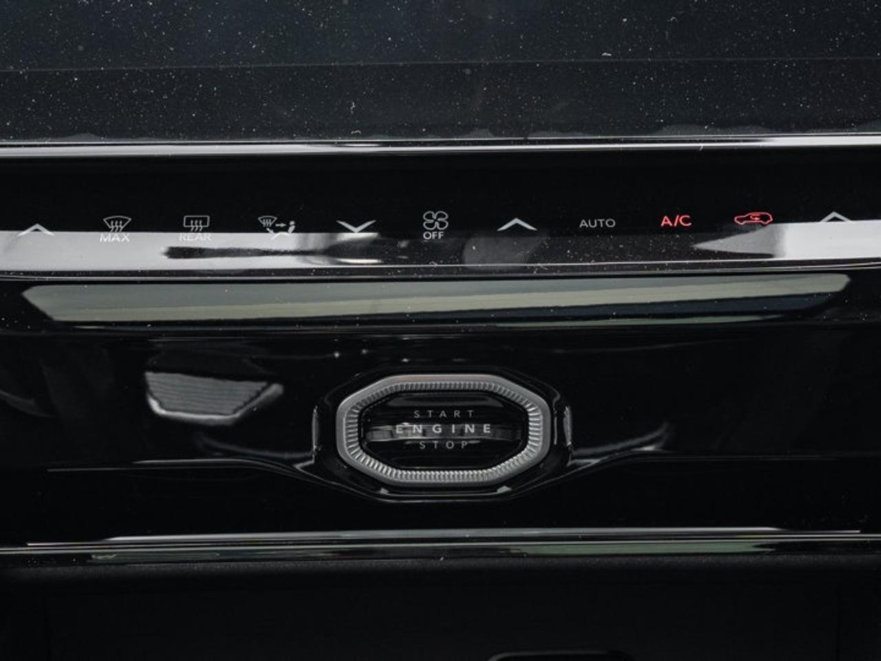 2026 Jeep Grand Cherokee Limited Photo