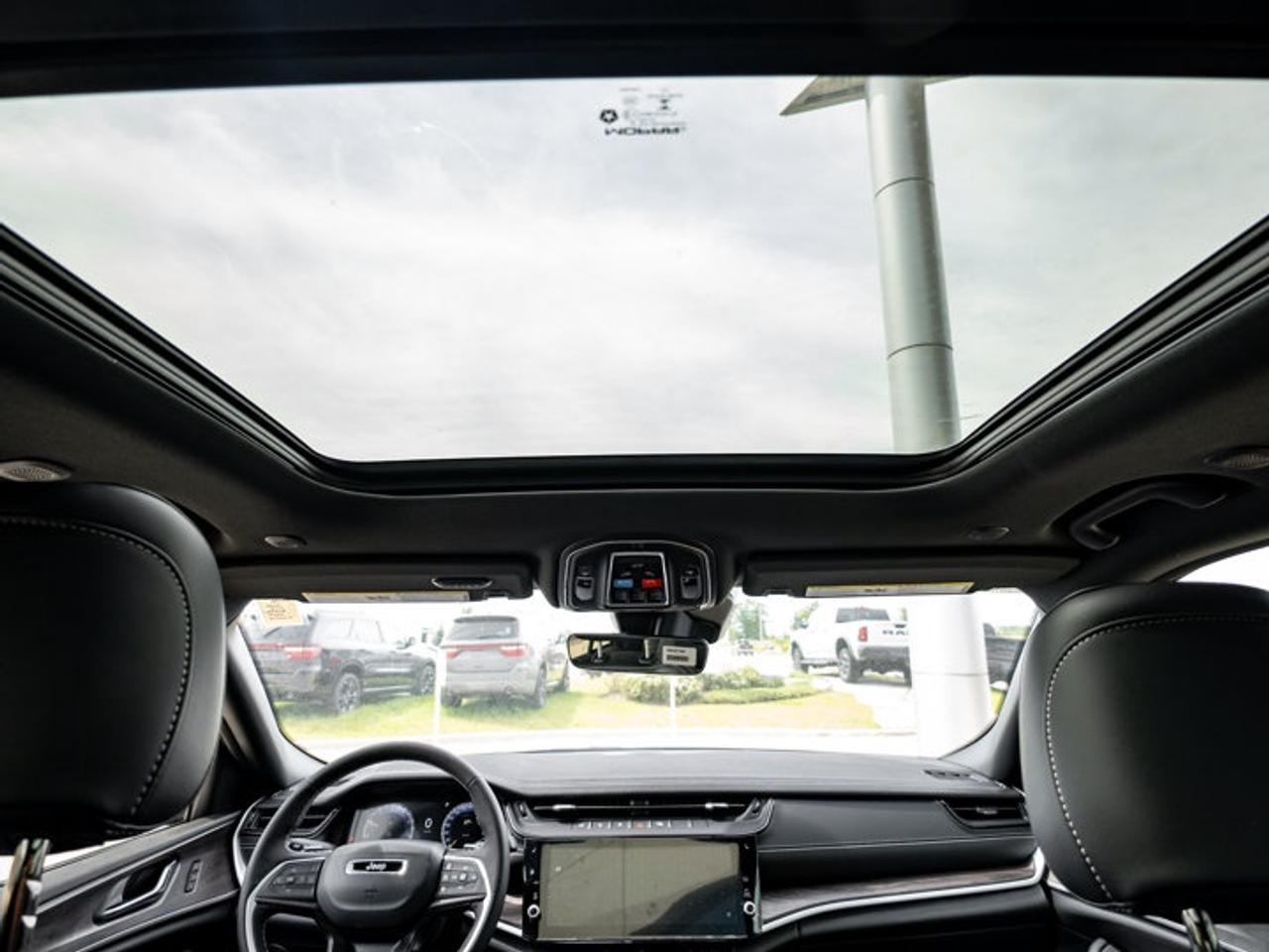 2026 Jeep Grand Cherokee Limited Photo