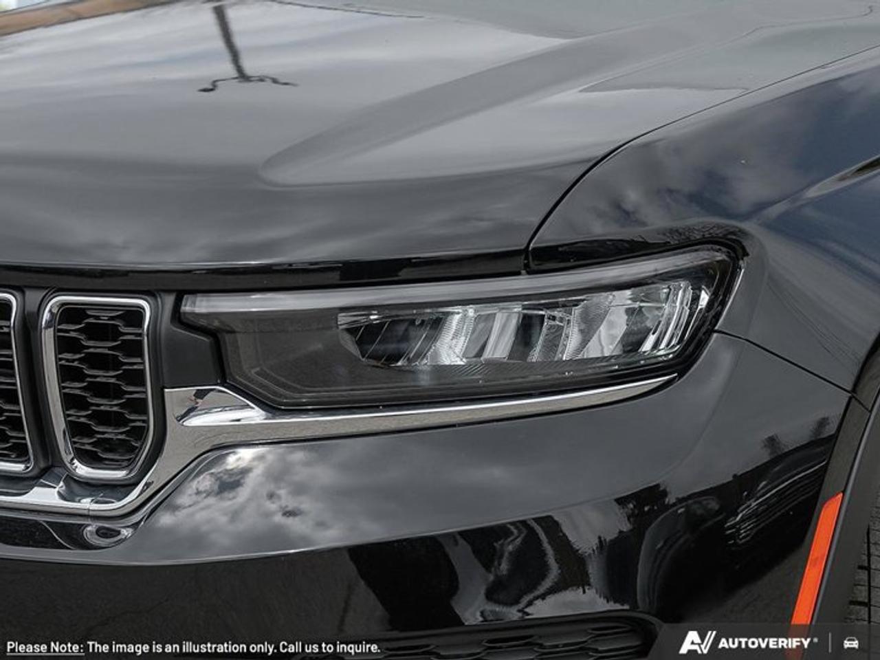 2026 Jeep Grand Cherokee Laredo X Photo
