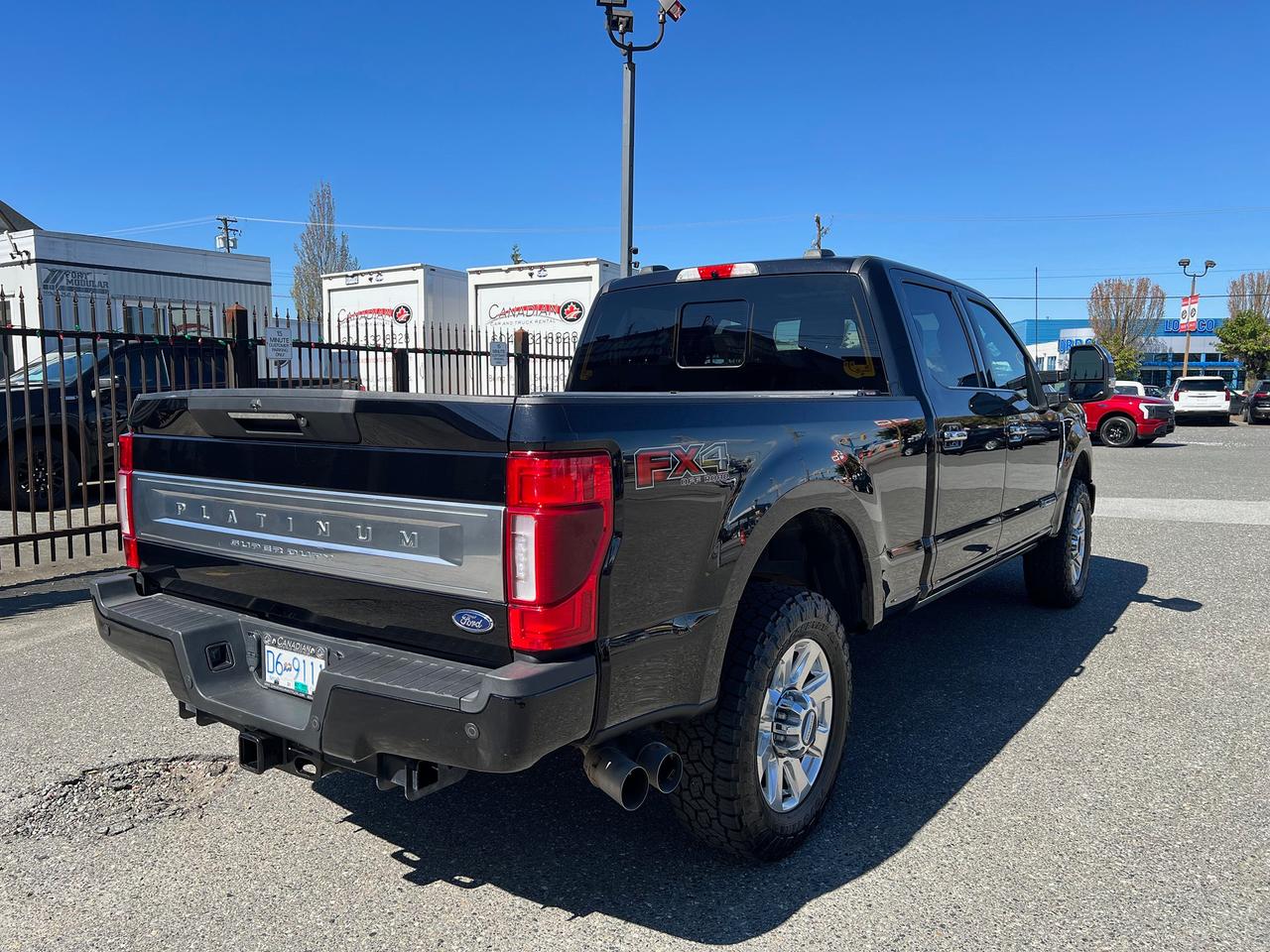 2022 Ford SUPER DUTY F-350 SRW Platinum Photo8