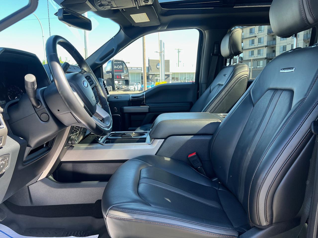 2022 Ford SUPER DUTY F-350 SRW Platinum Photo33