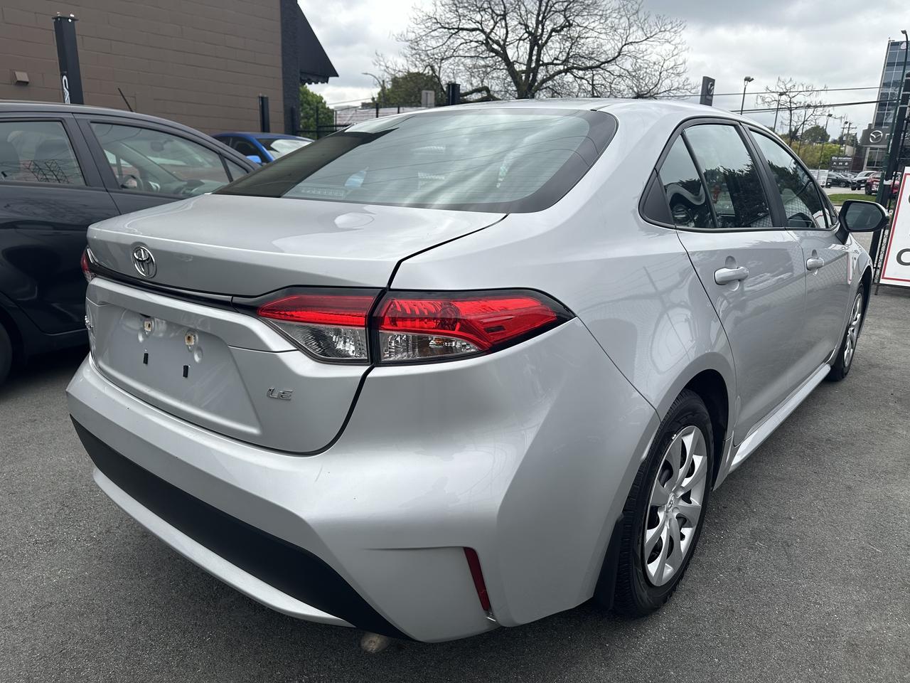 2022 Toyota Corolla L Photo