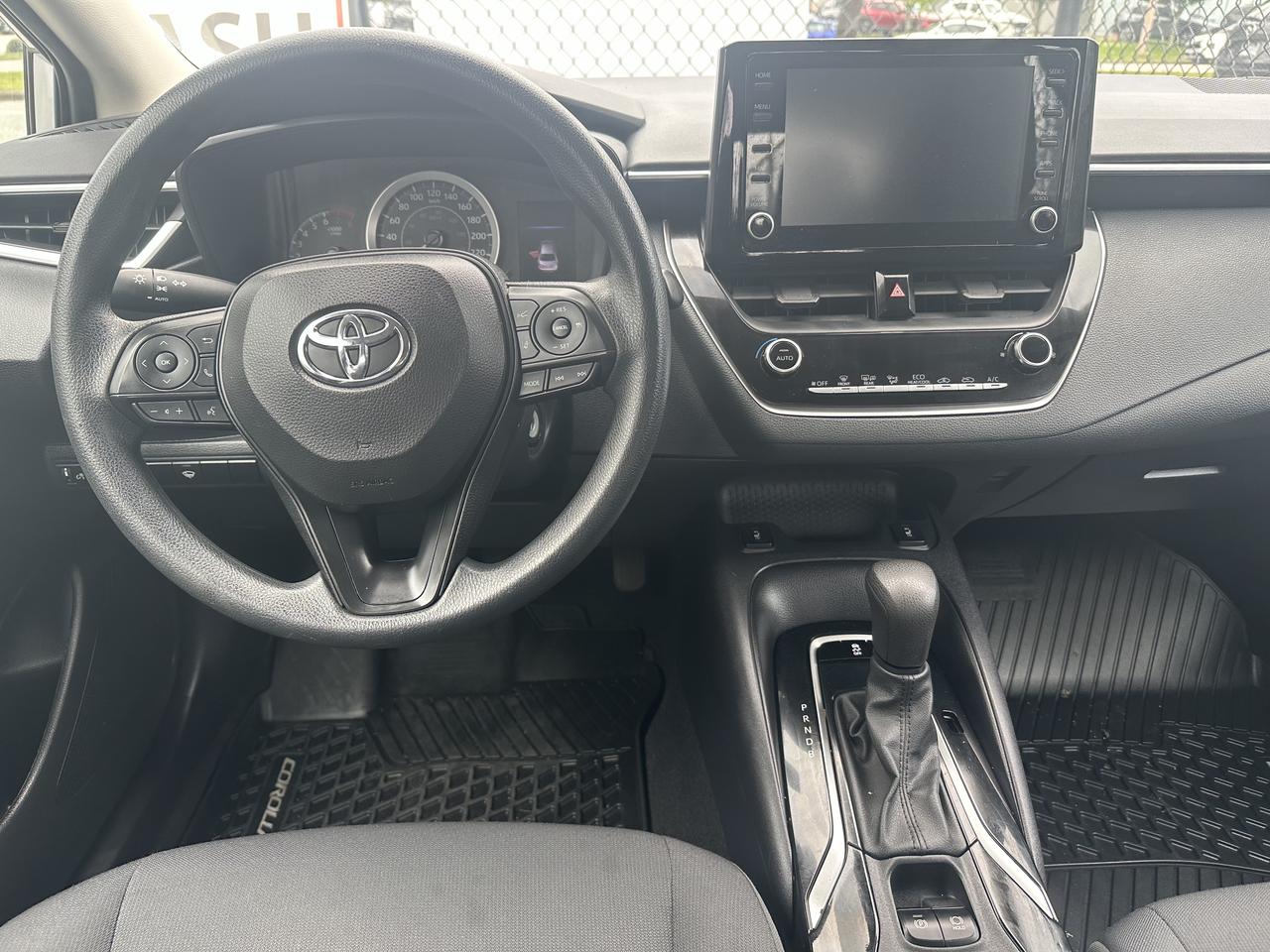 2022 Toyota Corolla L Photo