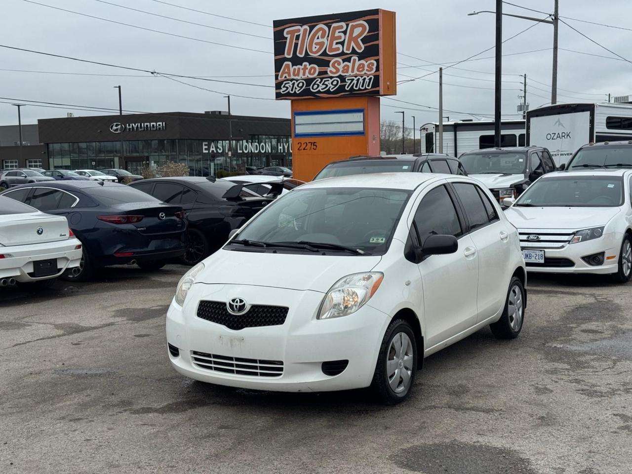 2007 Toyota Yaris LE, HATCH, MANUAL, ONLY 164KMS, ALBERTA CAR, CLEAN Photo0