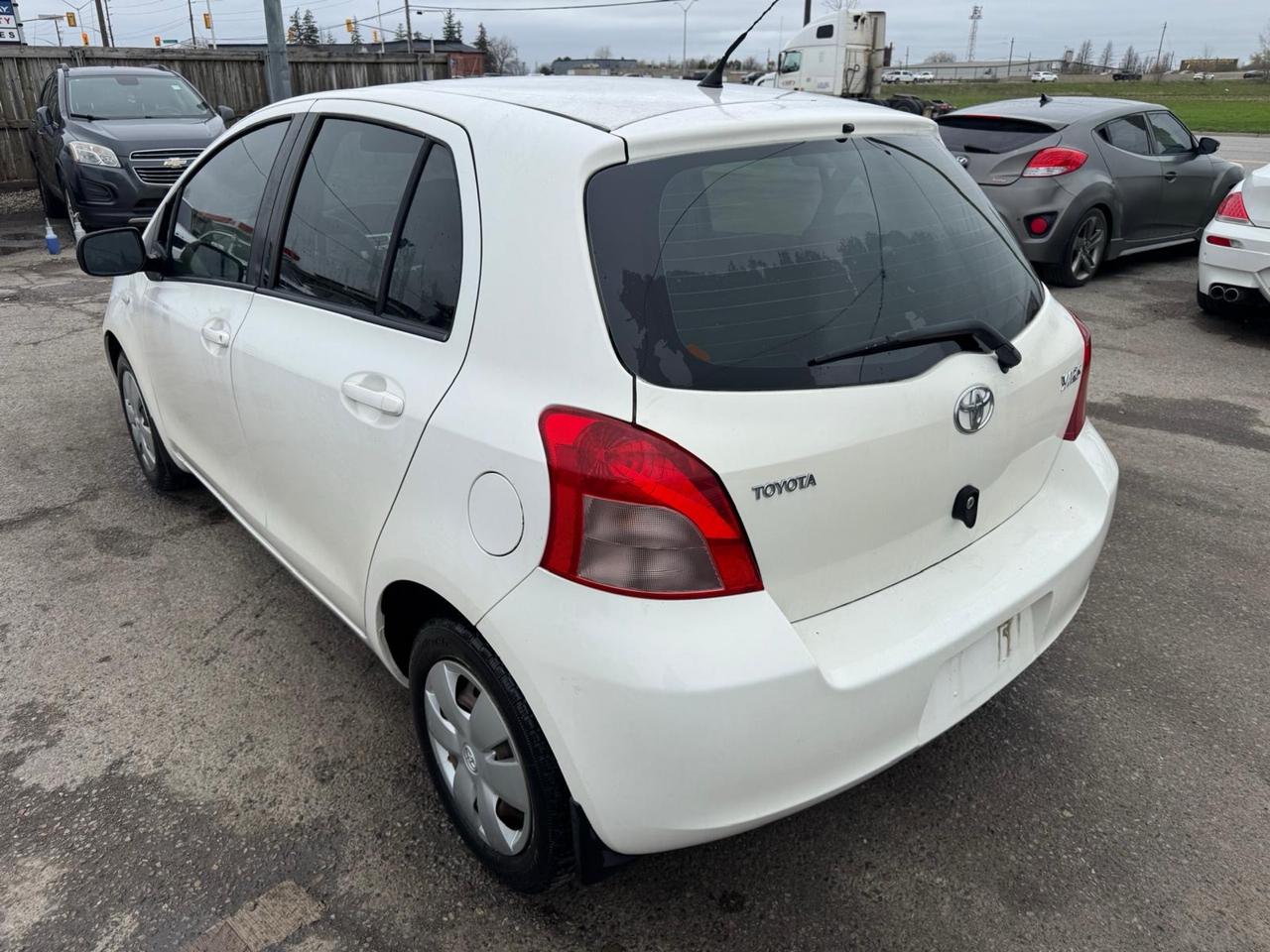 2007 Toyota Yaris LE, HATCH, MANUAL, ONLY 164KMS, ALBERTA CAR, CLEAN Photo2