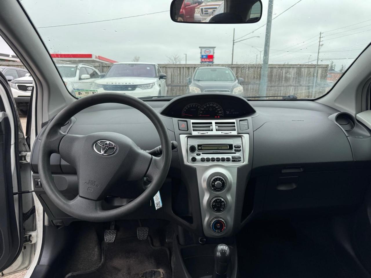 2007 Toyota Yaris LE, HATCH, MANUAL, ONLY 164KMS, ALBERTA CAR, CLEAN Photo