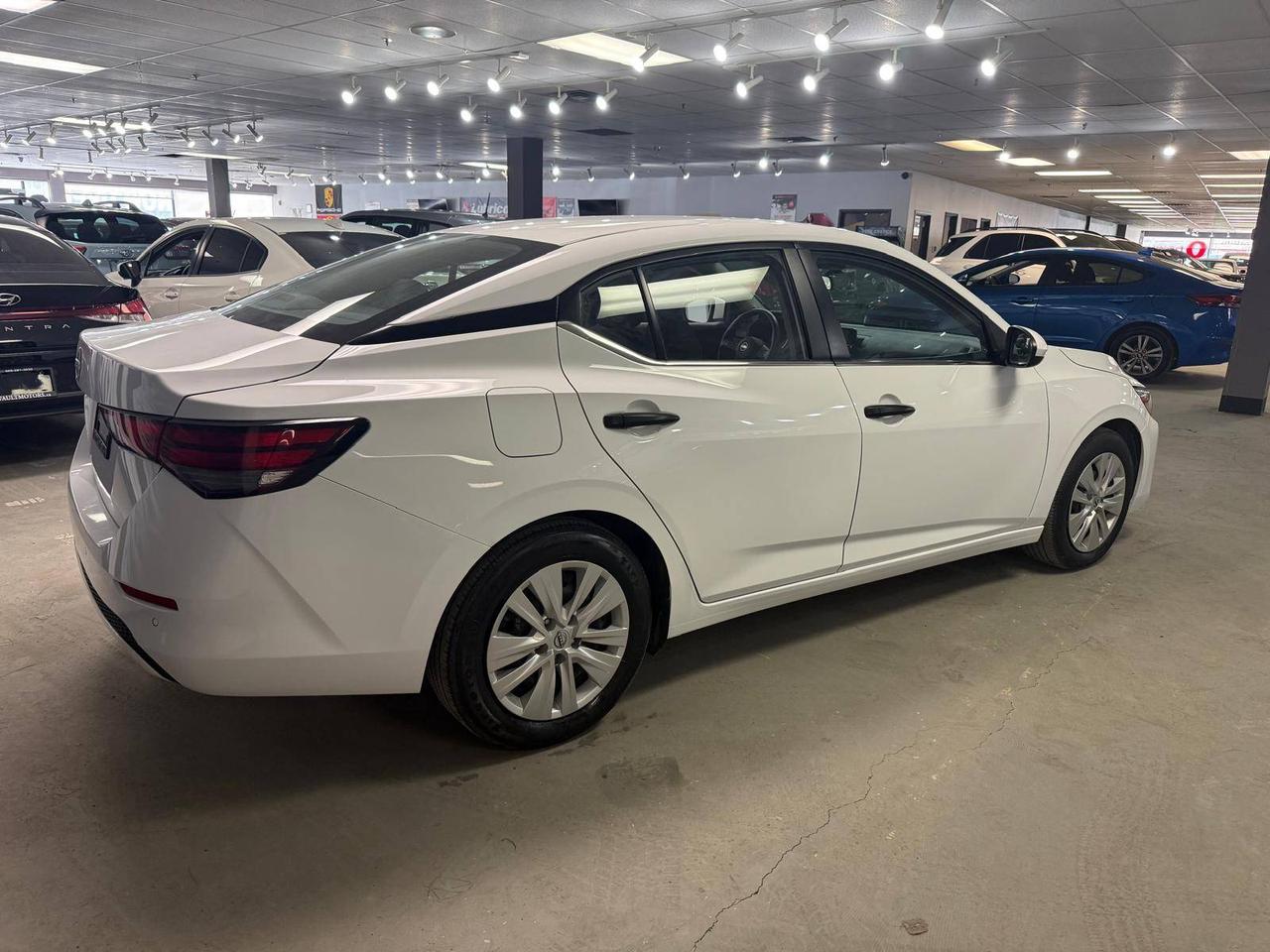 2024 Nissan Sentra S Photo