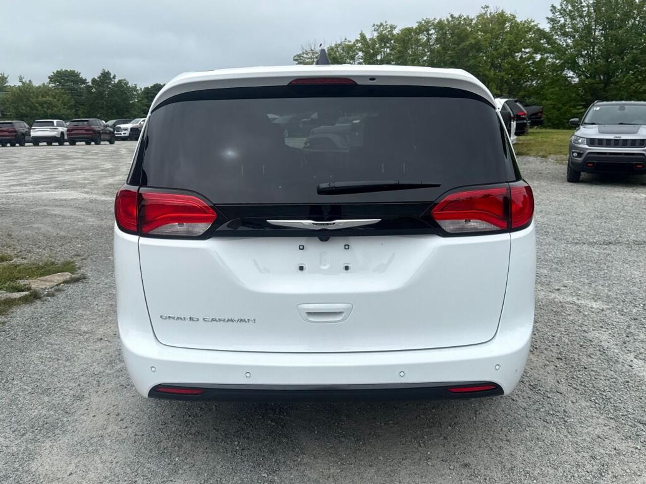 2027 Dodge Grand Caravan SXT Photo