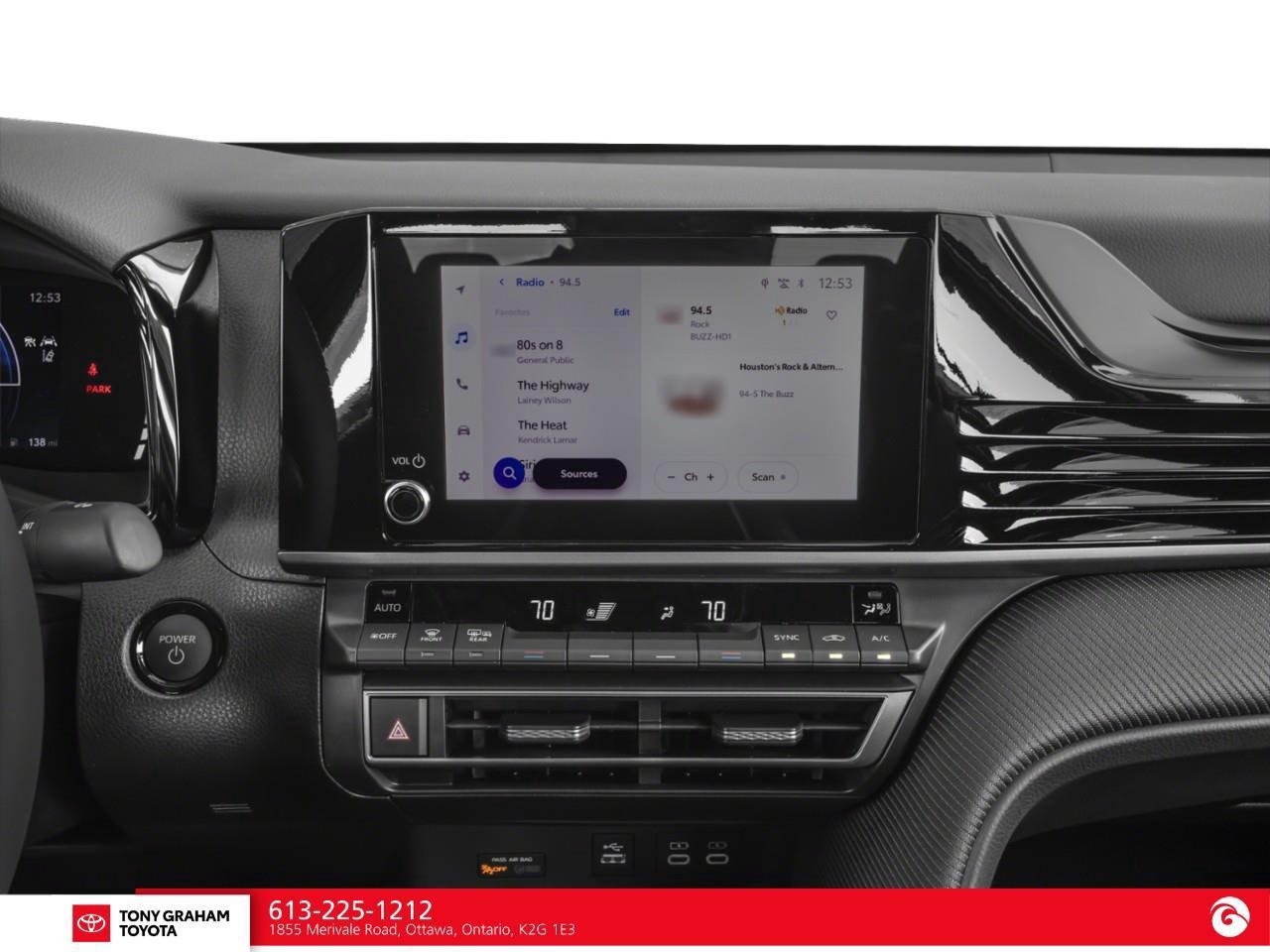 2026 Toyota Camry SE Upgrade Photo