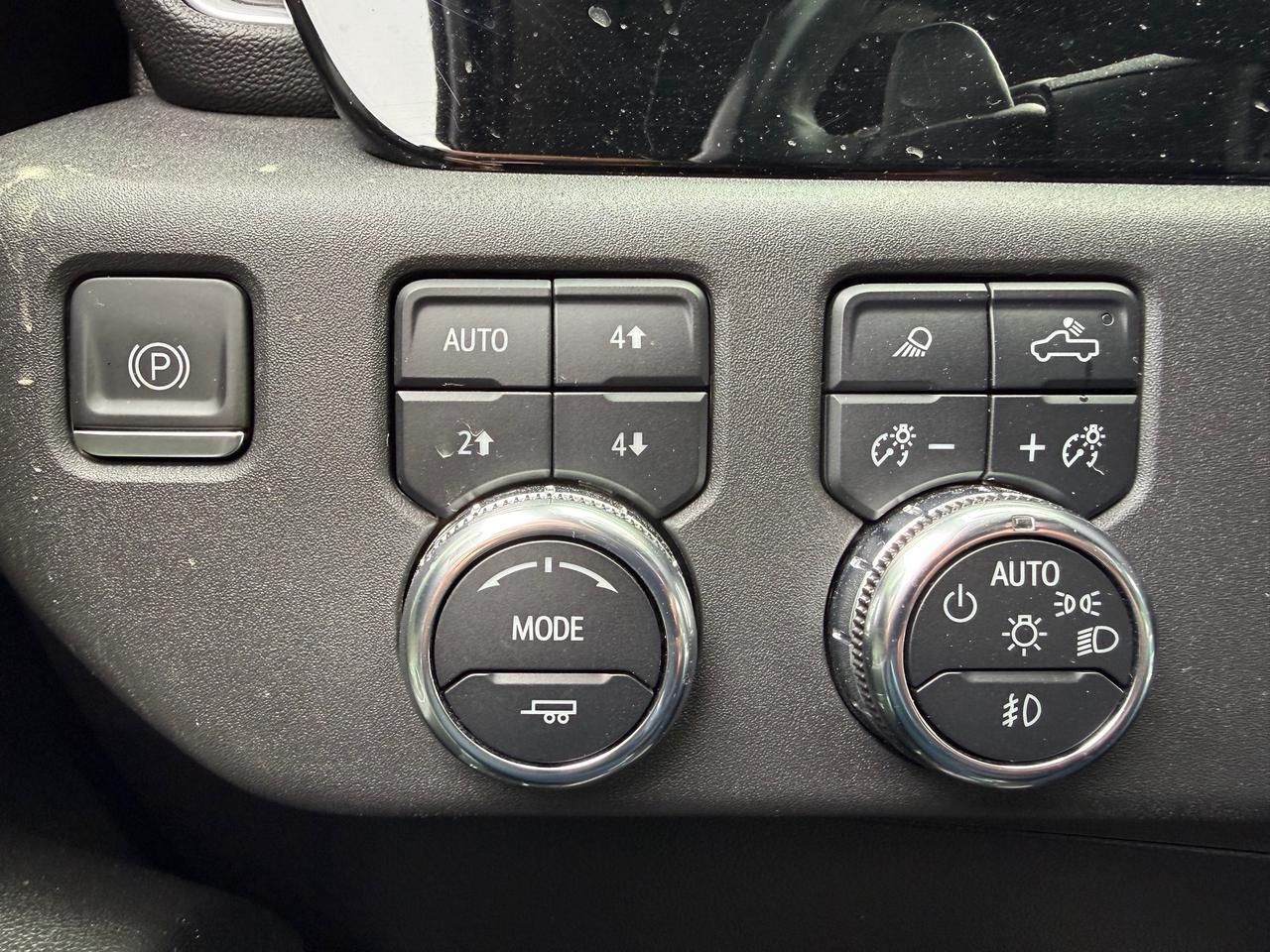 2023 GMC Sierra 1500 Elevation Loaded! Buckets! AutoStart! Photo