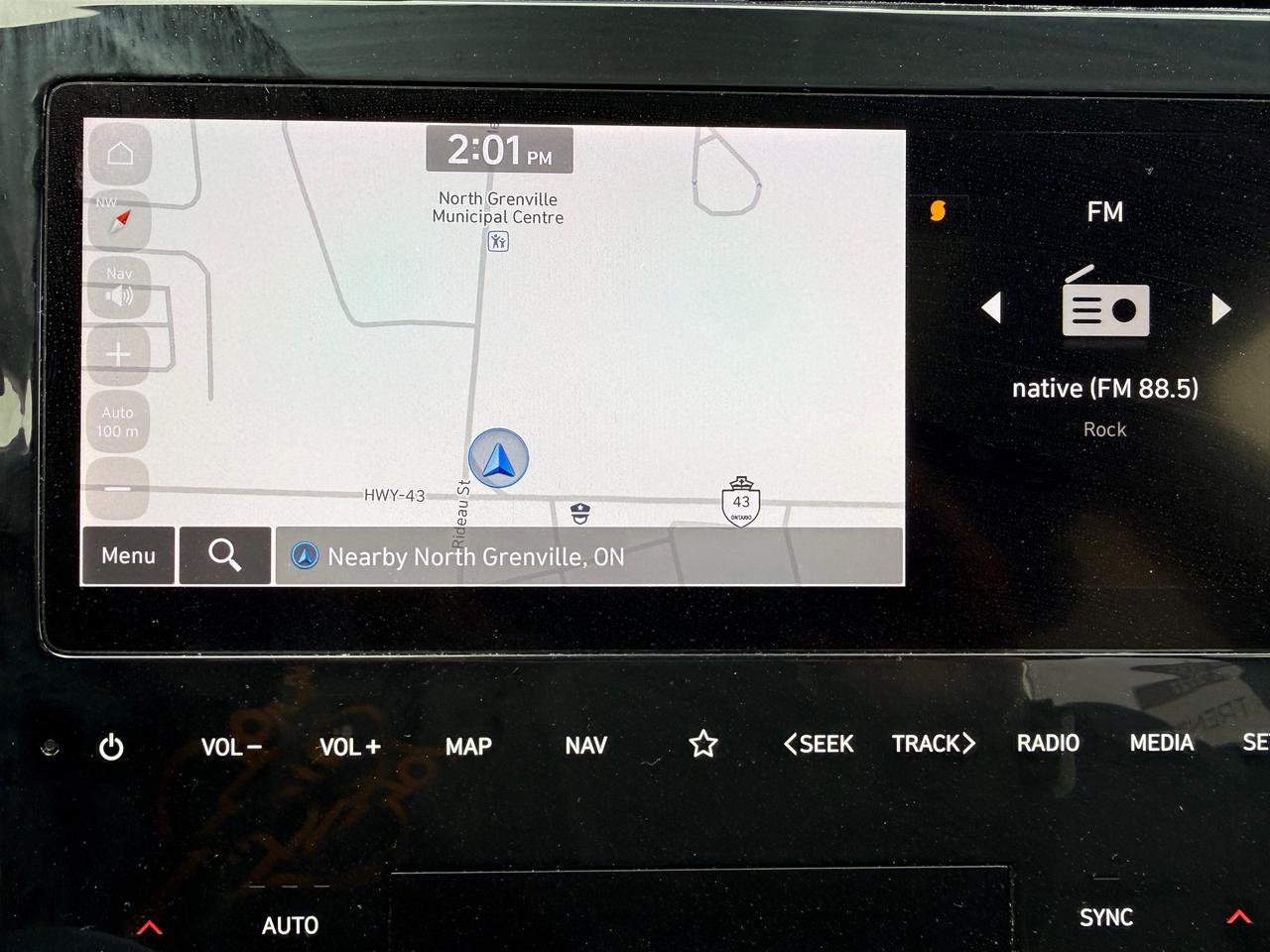 2023 Hyundai Tucson Preferred w/Trend Package Panoramic Roof! Leather! NAV! Photo