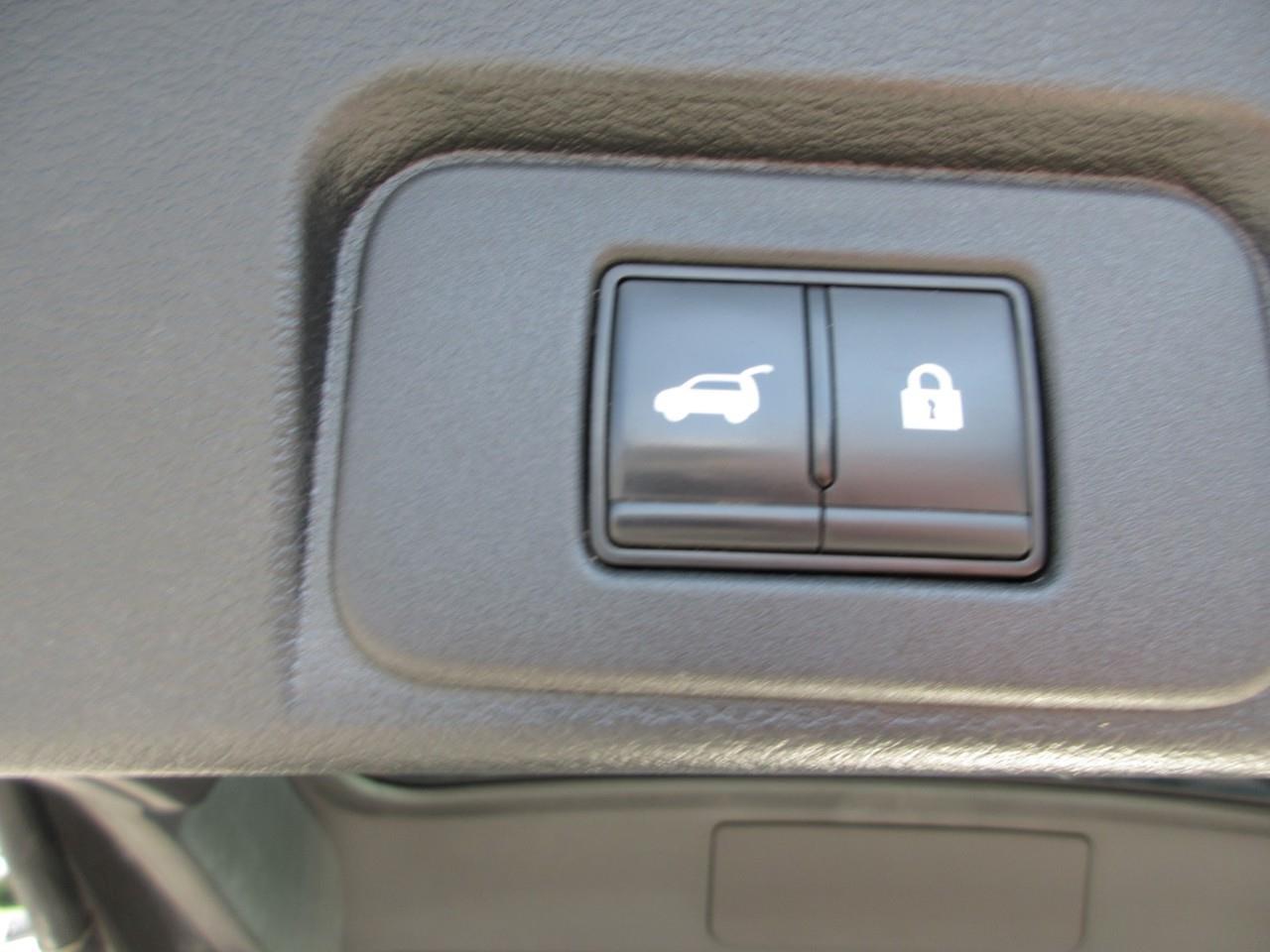 2023 Nissan Rogue Platinum Photo