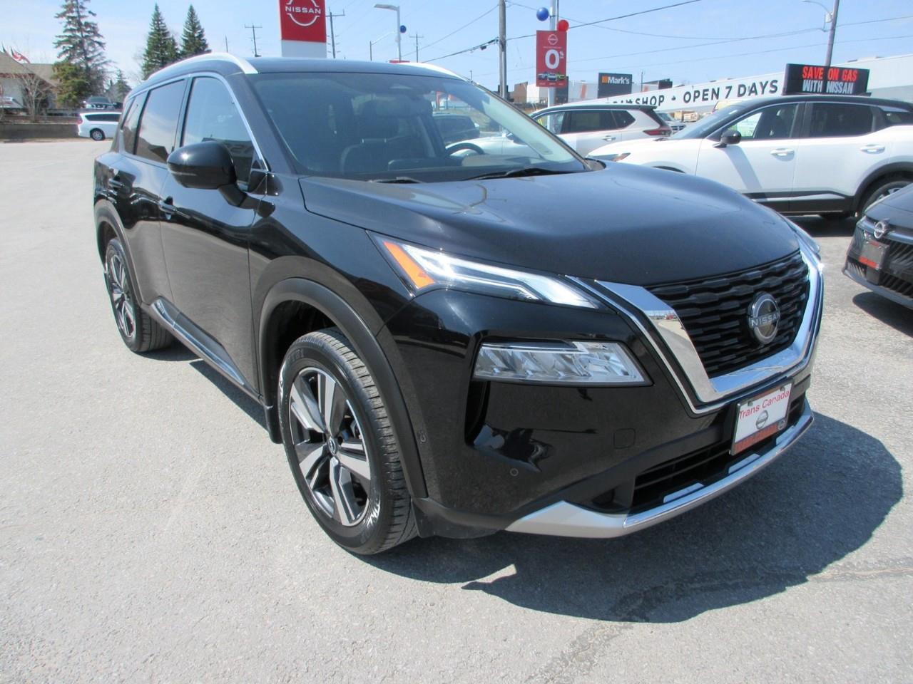 2023 Nissan Rogue Platinum Photo