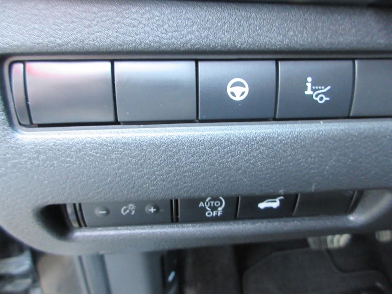 2023 Nissan Rogue Platinum Photo