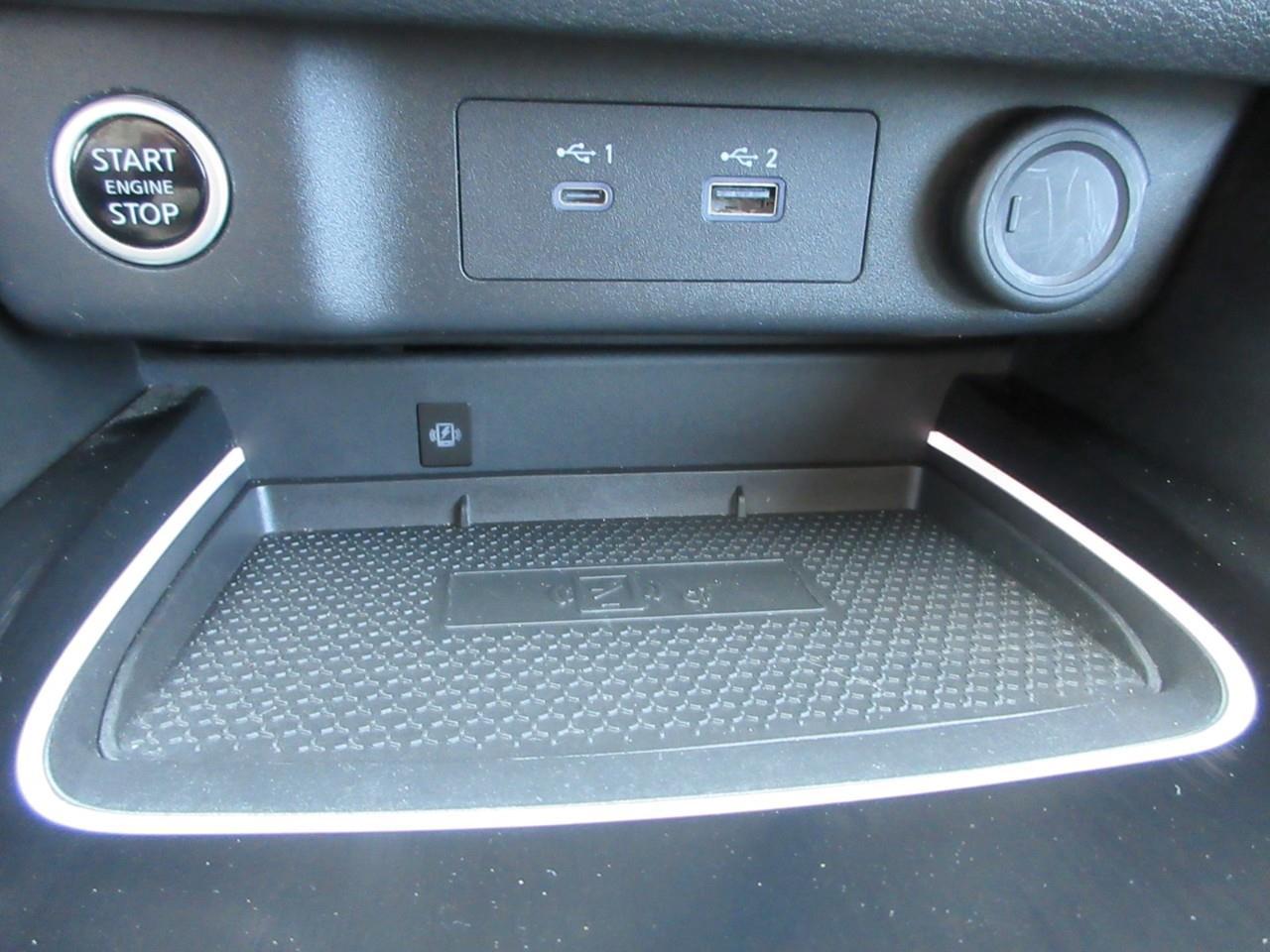 2023 Nissan Rogue Platinum Photo