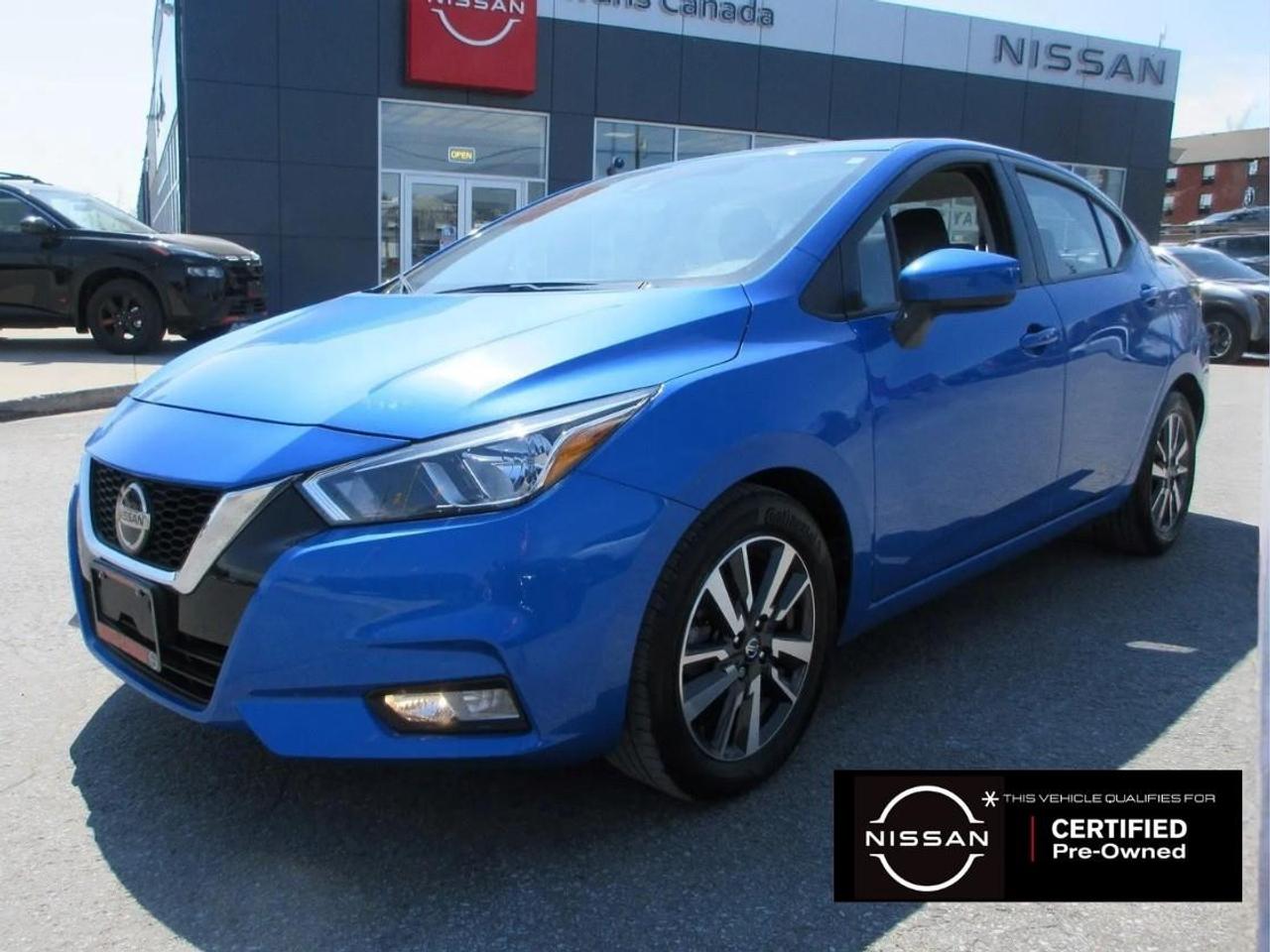 2022 Nissan Versa SV Photo0