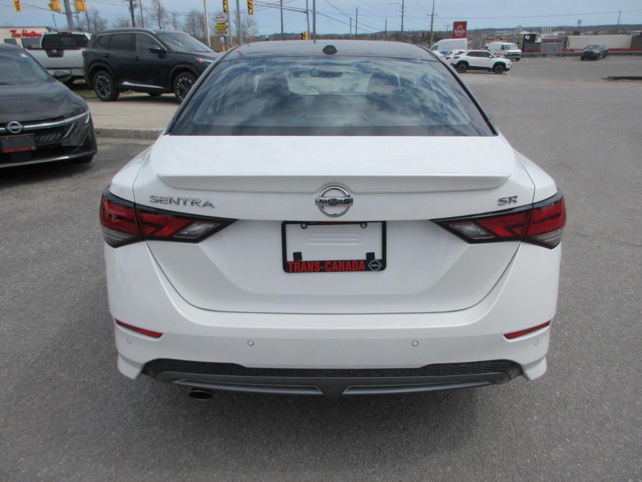 2022 Nissan Sentra  Photo3