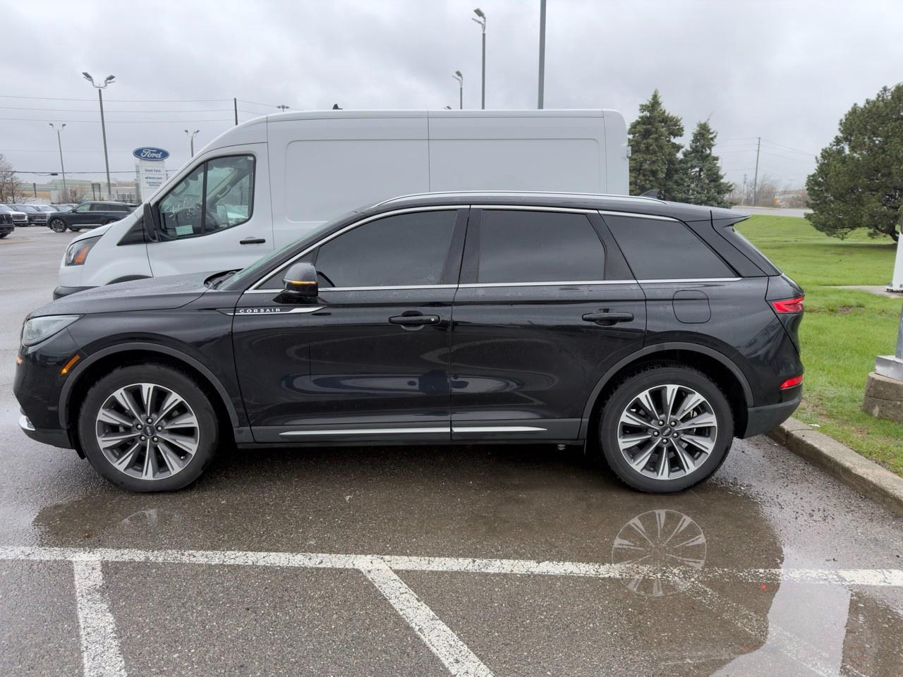 2021 Lincoln Corsair Reserve 200A| INFINITE BLACK | PREM LTHR HEATED SEATS | 2.0L TURBO | 8-SPD AT | 20" WHLS | ELEMENTS PKG Photo