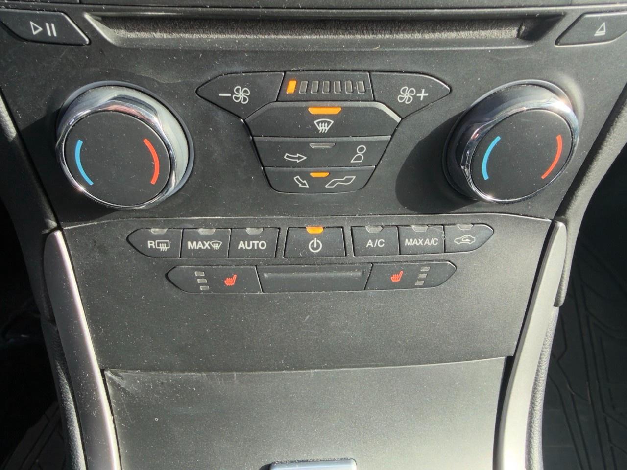 2016 Ford Edge SEL 200A|HEATED SEATS|REVERSE CAM|20 SERVICE RECORDS Photo