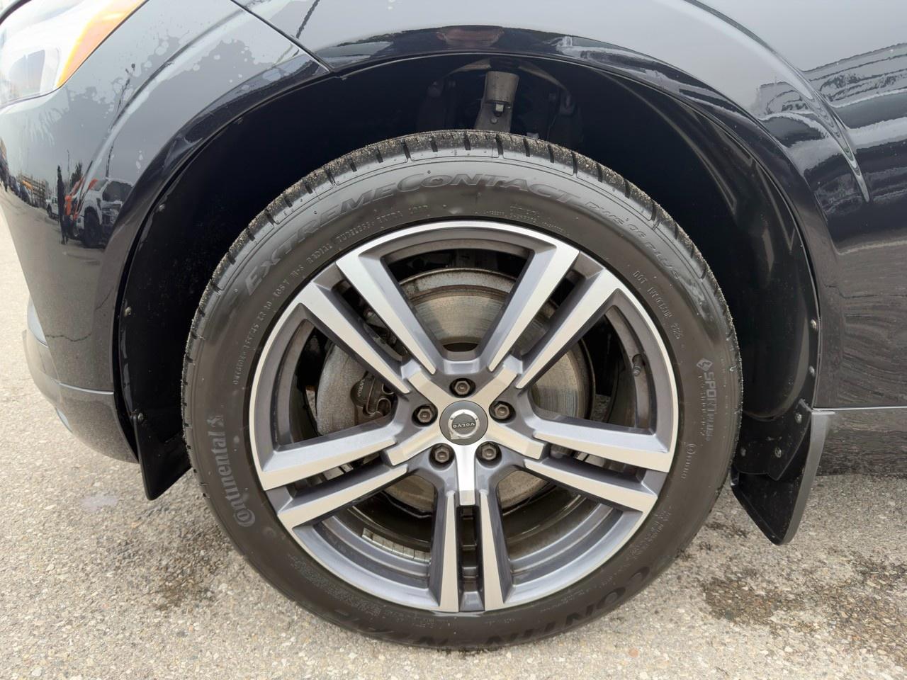 2021 Volvo XC60 T6 Momentum CLIMATE PK|CARPLAY|11 SVC RECORDS|NO ACCIDENTS Photo