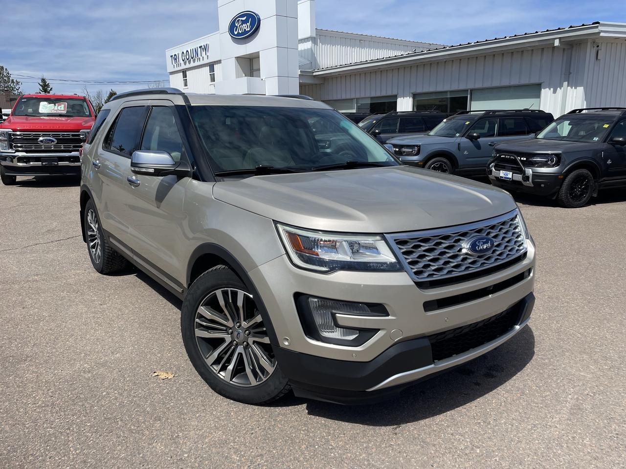 Used 2017 Ford Explorer Platinum for sale in Tatamagouche, NS