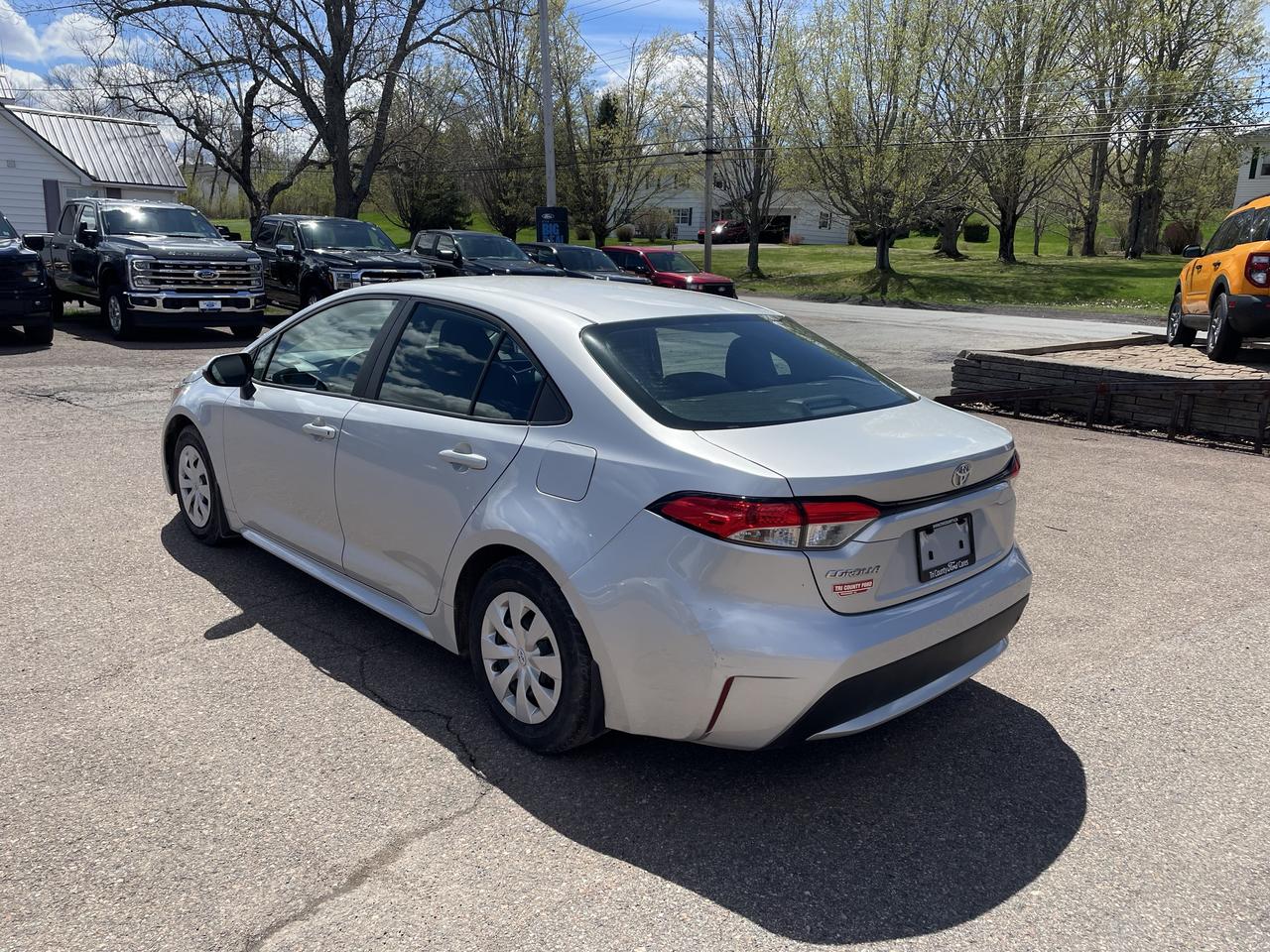 2020 Toyota Corolla L Photo4