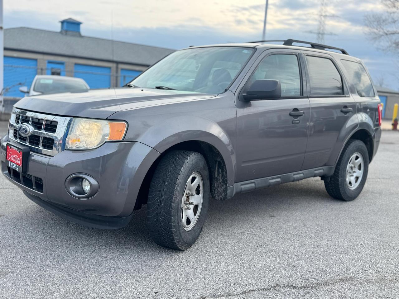 2010 Ford Escape XLT Photo2