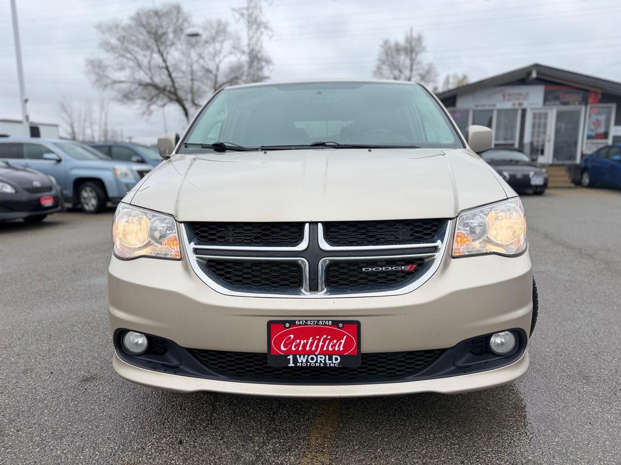 2015 Dodge Grand Caravan Crew Plus Photo0
