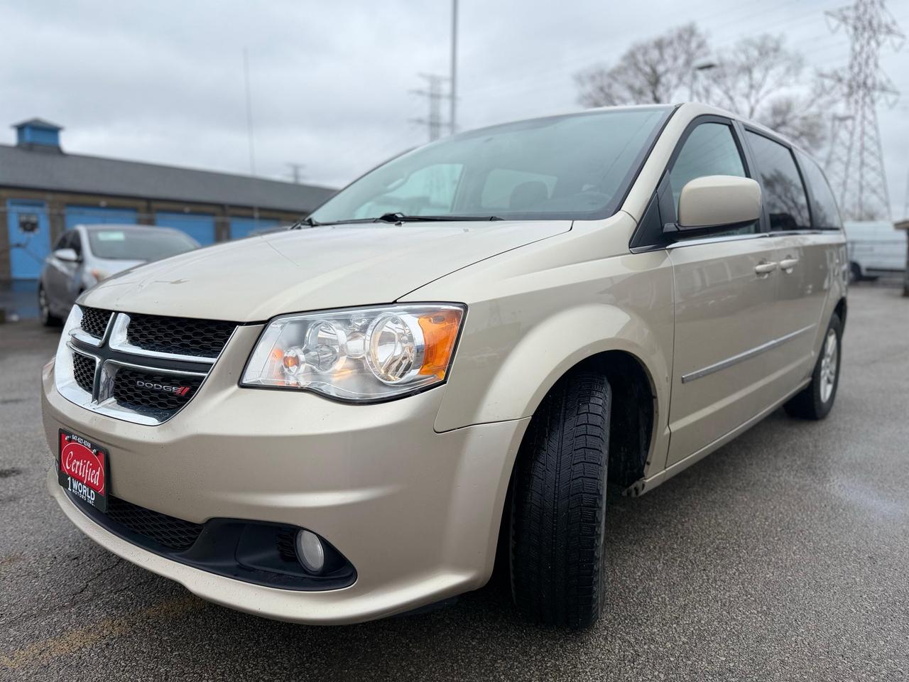 2015 Dodge Grand Caravan Crew Plus Photo