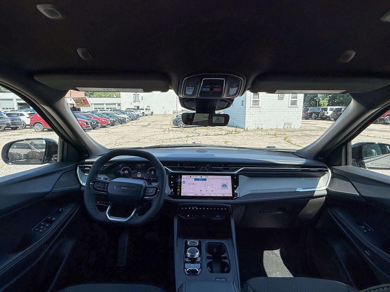 2026 Jeep Cherokee LAREDO 4x4 Photo