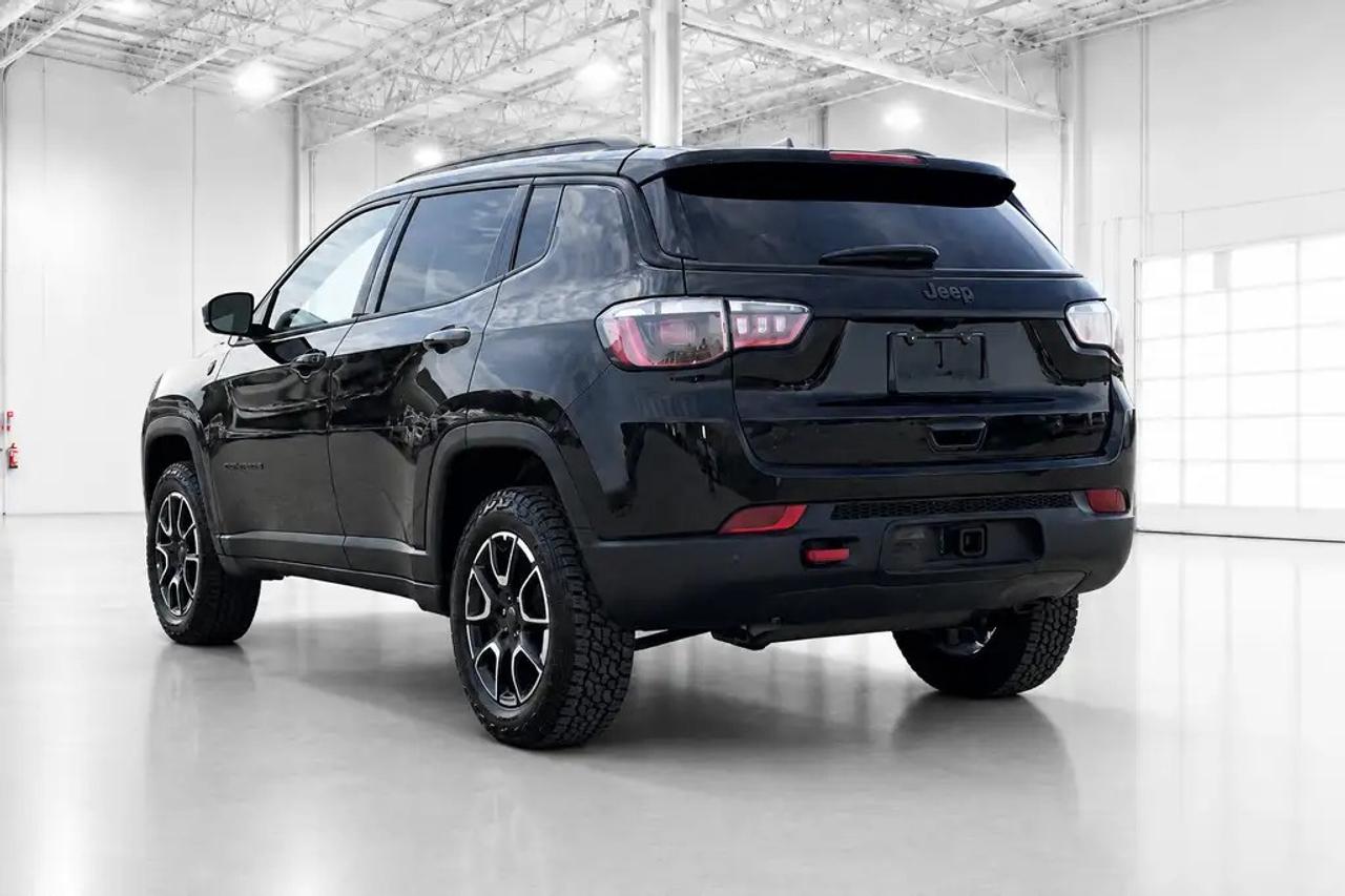 2026 Jeep Compass TRAILHAWK | Sun & Sound Grp | Leather | 4x4 Photo