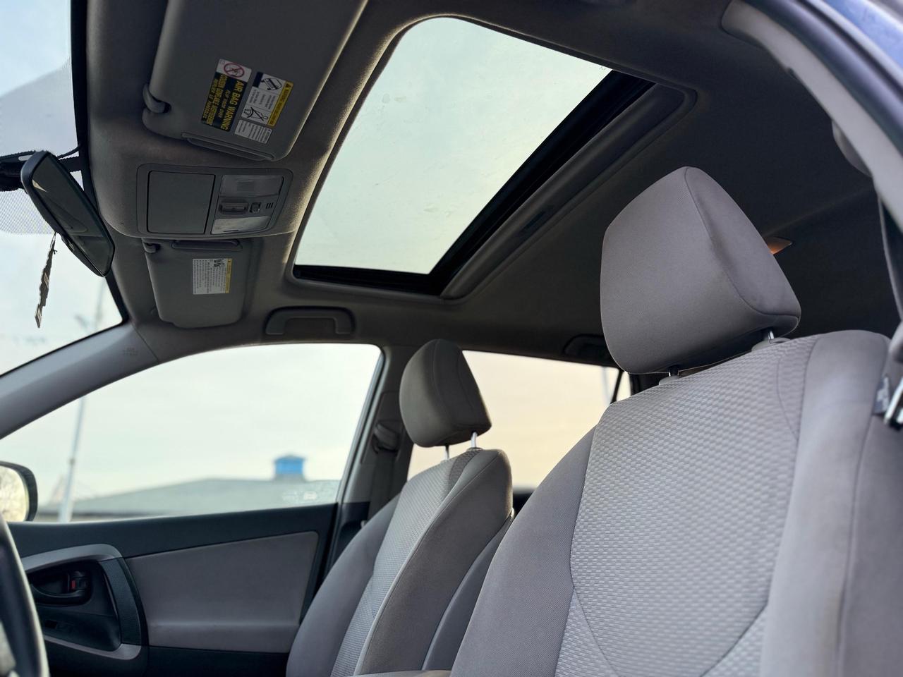 2012 Toyota RAV4 BASE Photo