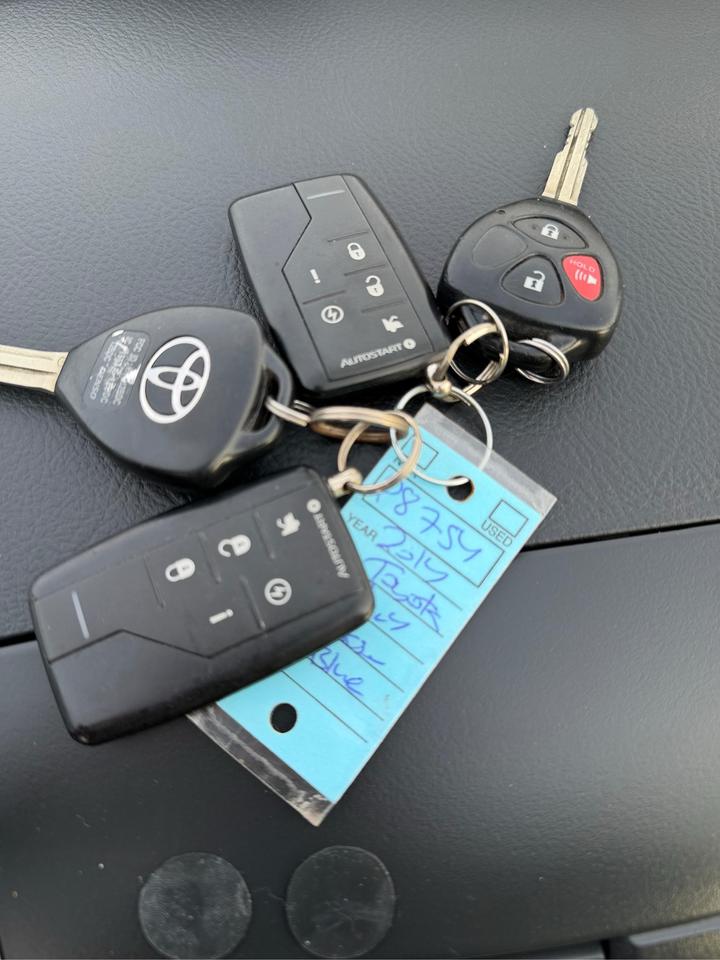 2012 Toyota RAV4 BASE Photo