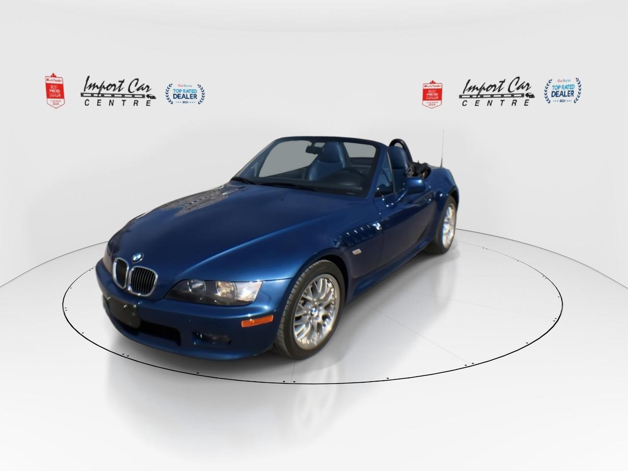 2001 BMW Z3 3.0i ONLY 53,000KMS!!  5 SPEED, HTD & VENTED SEATS Photo3