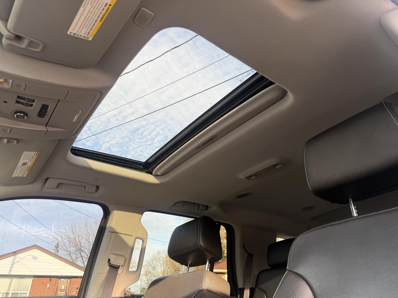 2017 Chevrolet Tahoe 4WD 4dr LT Photo