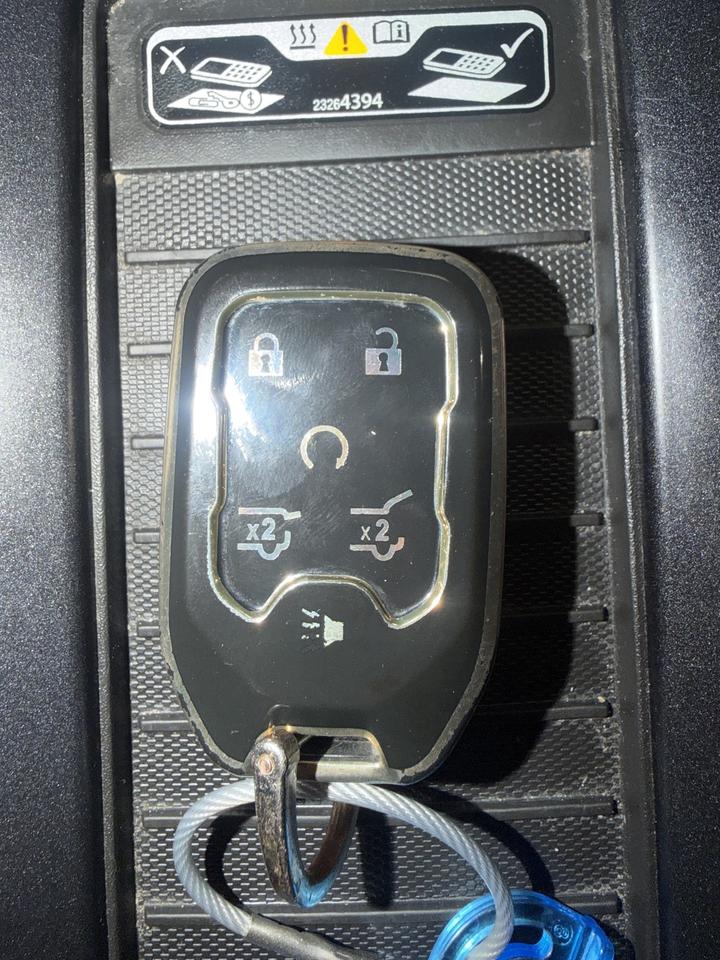 2017 Chevrolet Tahoe 4WD 4dr LT Photo