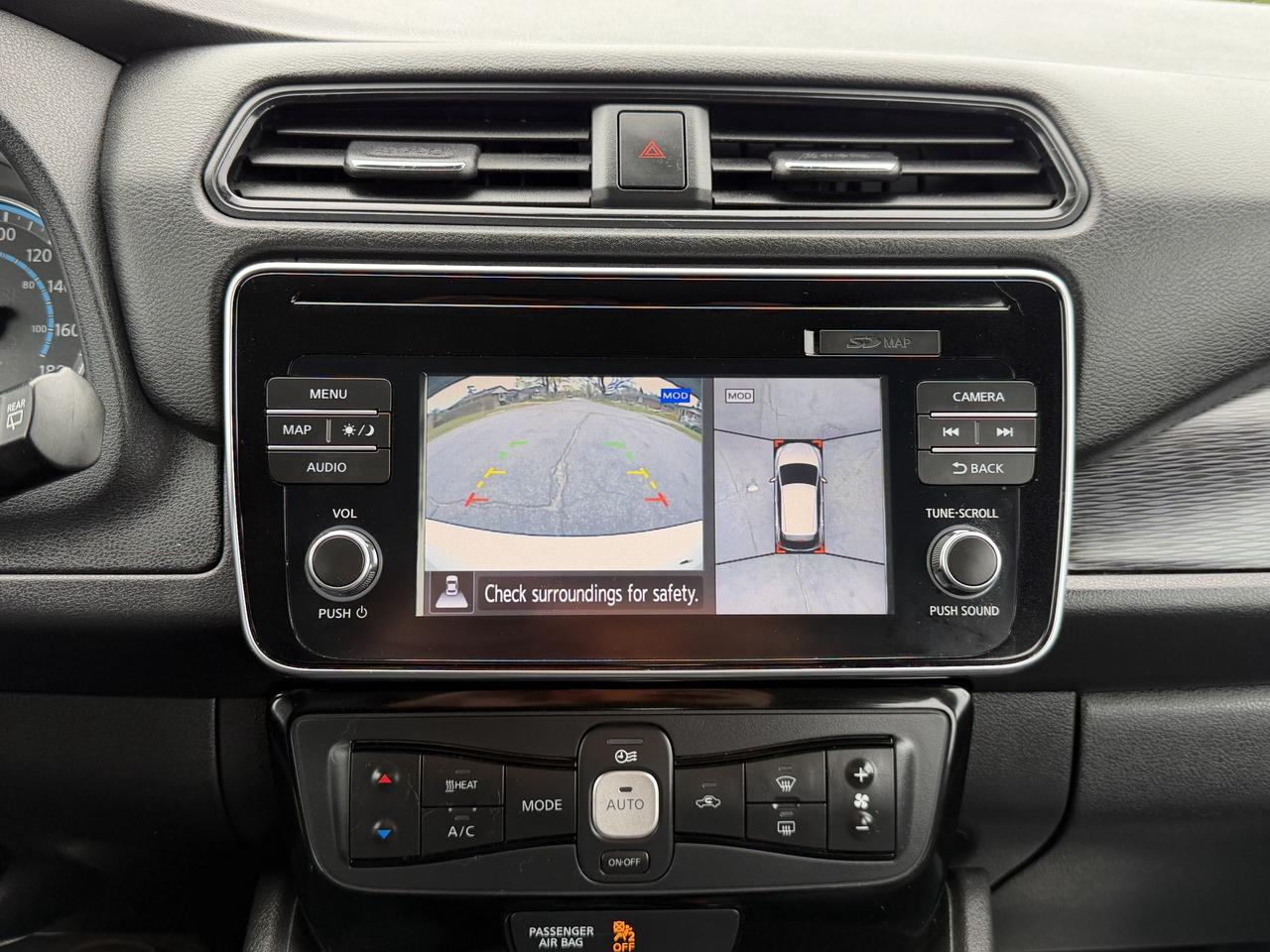 2018 Nissan Leaf SL Hatchback Photo