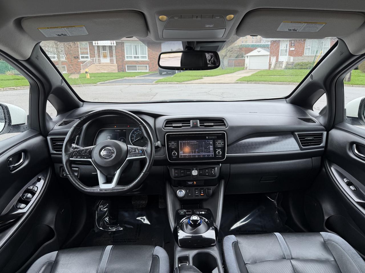 2018 Nissan Leaf SL Hatchback Photo