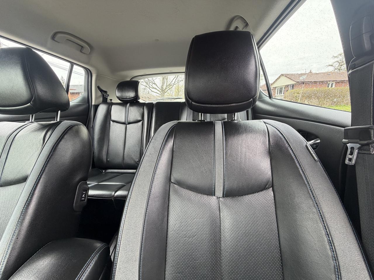 2018 Nissan Leaf SL Hatchback Photo