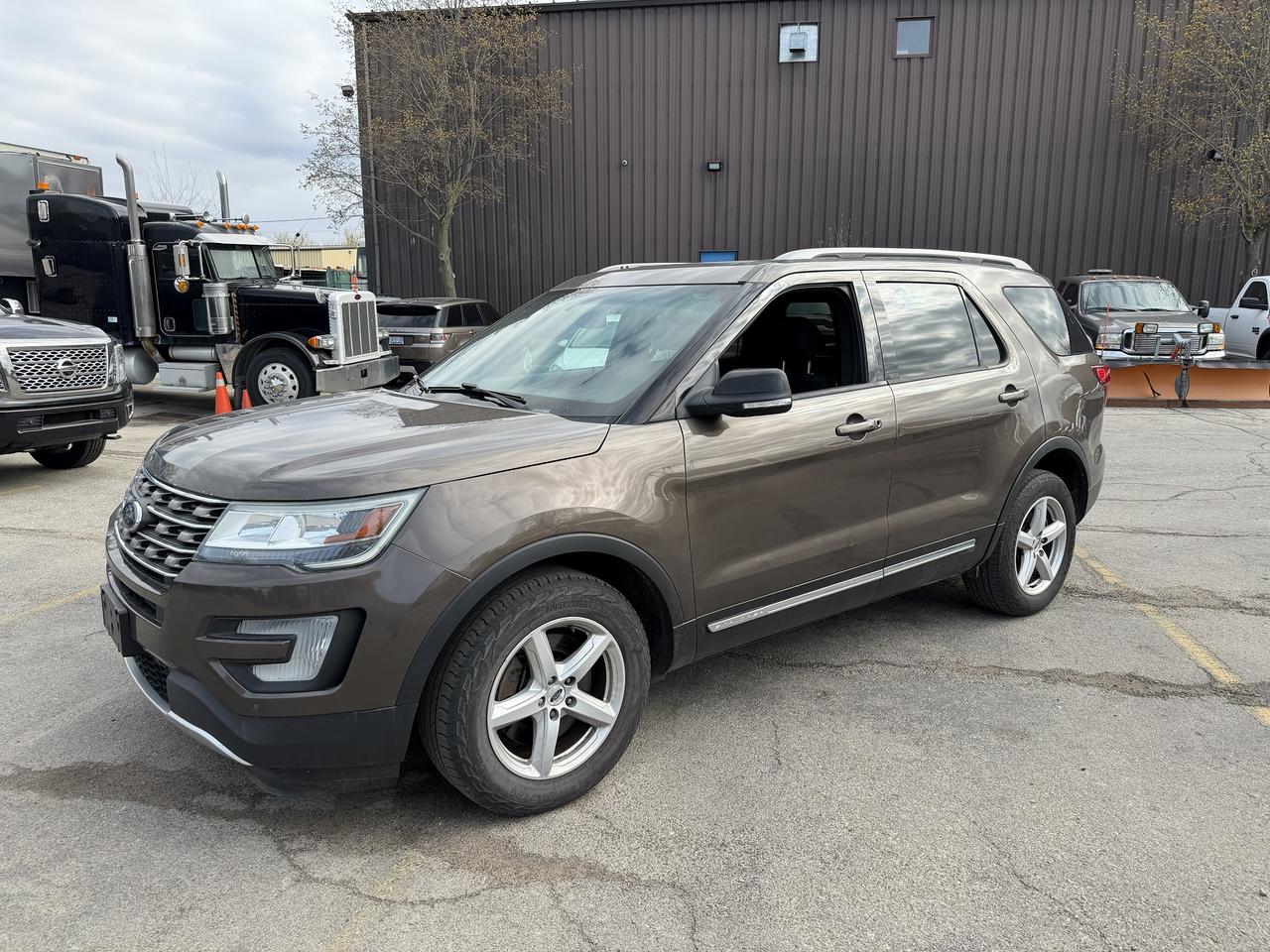 2016 Ford Explorer XLT 4WD 2.3L 4 Cyl - Photo #1