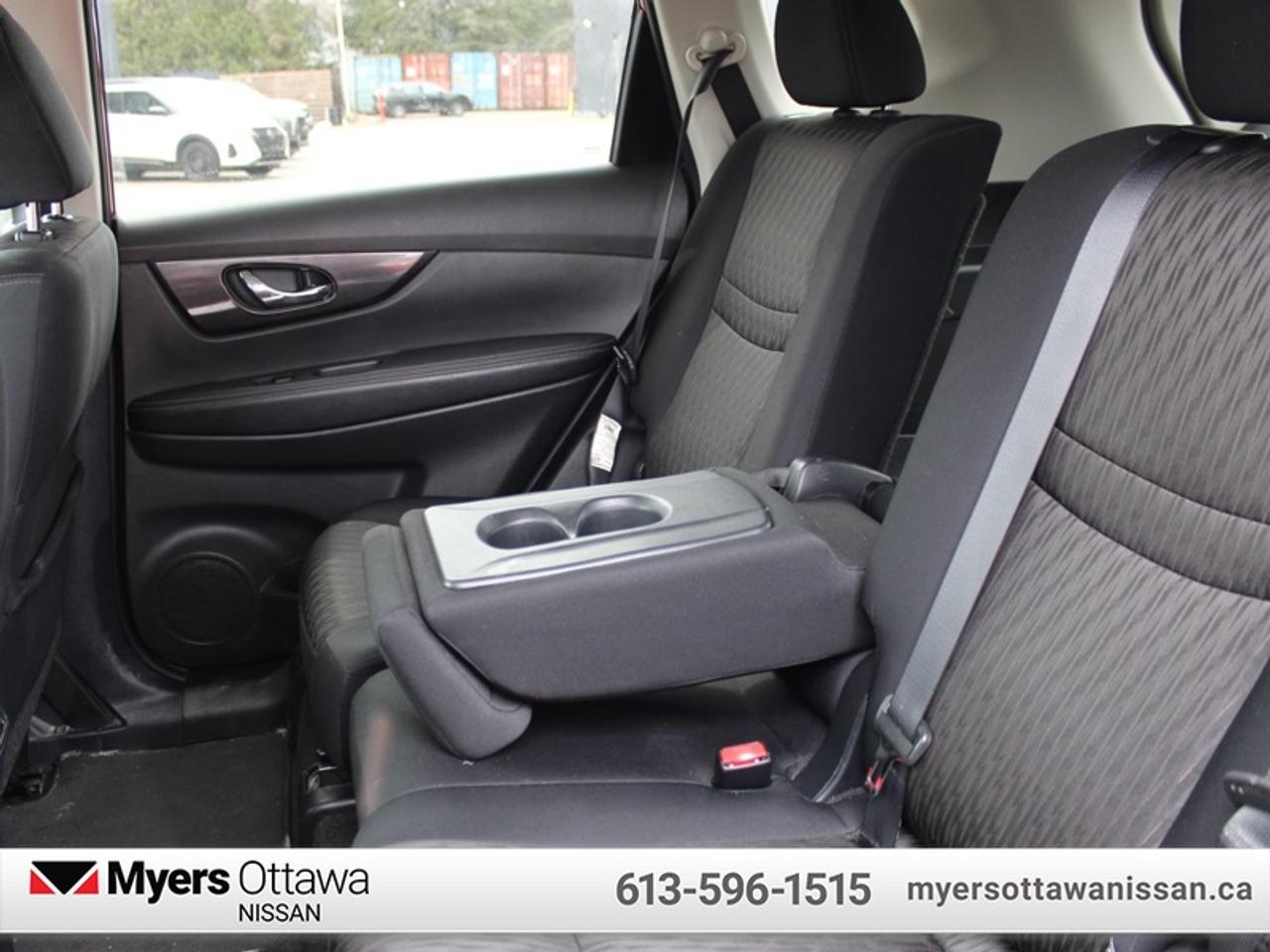 2017 Nissan Rogue SV  - Heated Seats -  Remote Start Photo