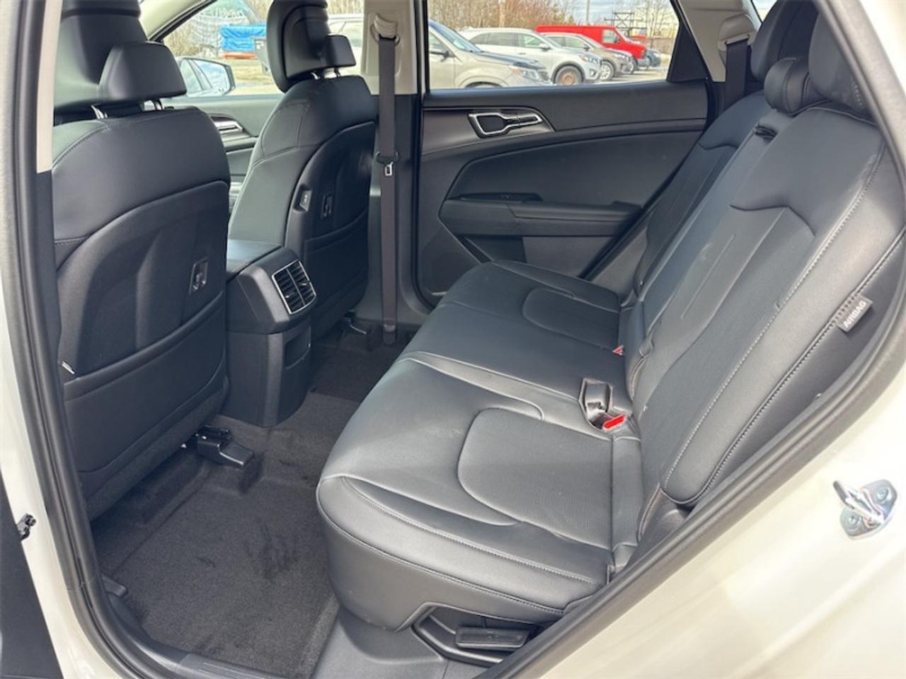 2026 Kia Sportage Hybrid EX AWD   - Navigation GPS Photo