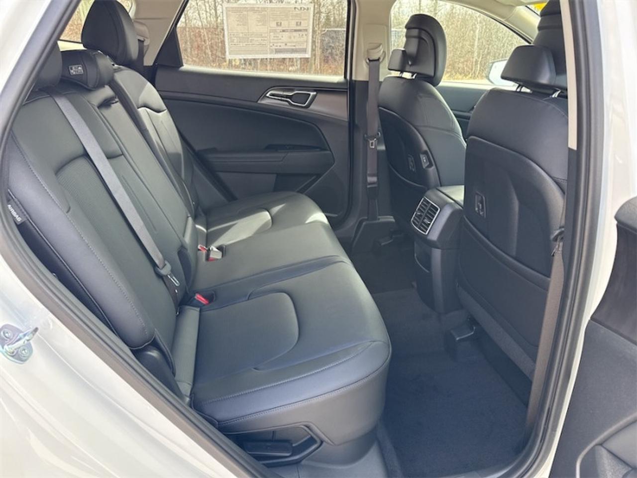 2026 Kia Sportage Hybrid EX AWD   - Navigation GPS Photo