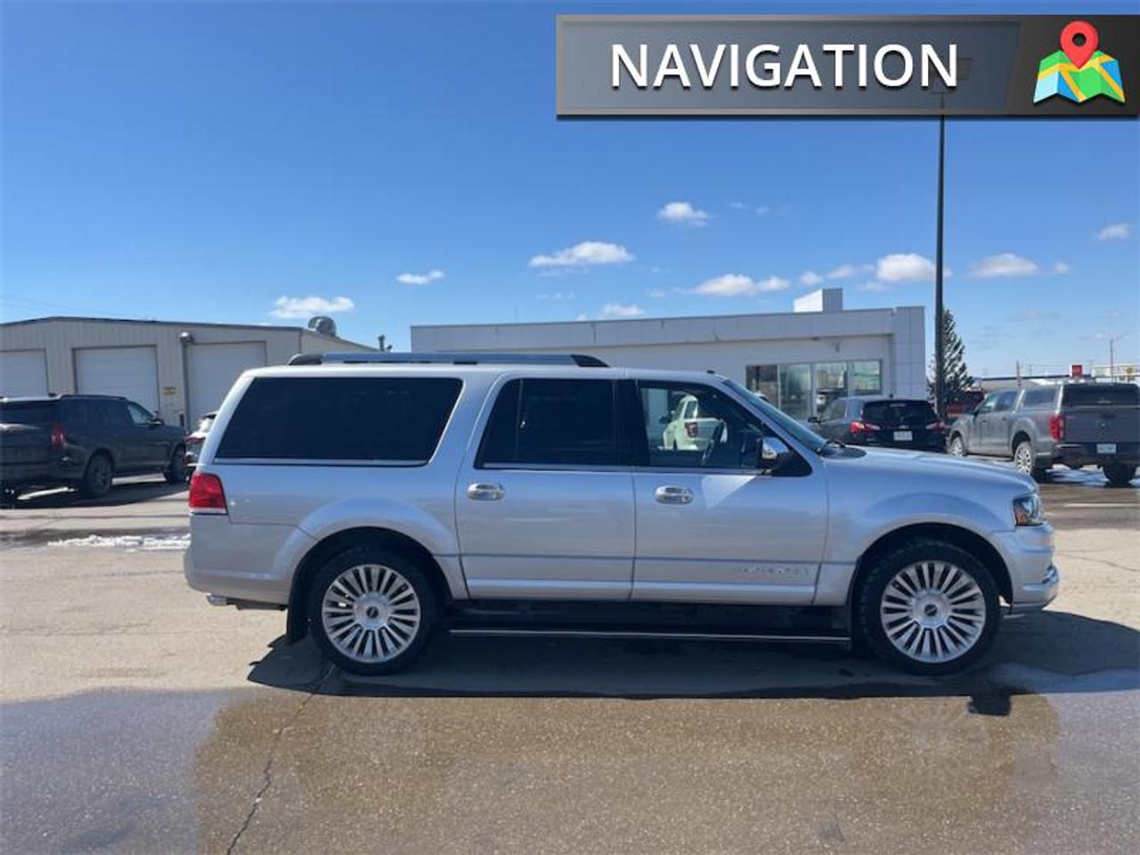 2017 Lincoln Navigator L Select  - Navigation Photo5