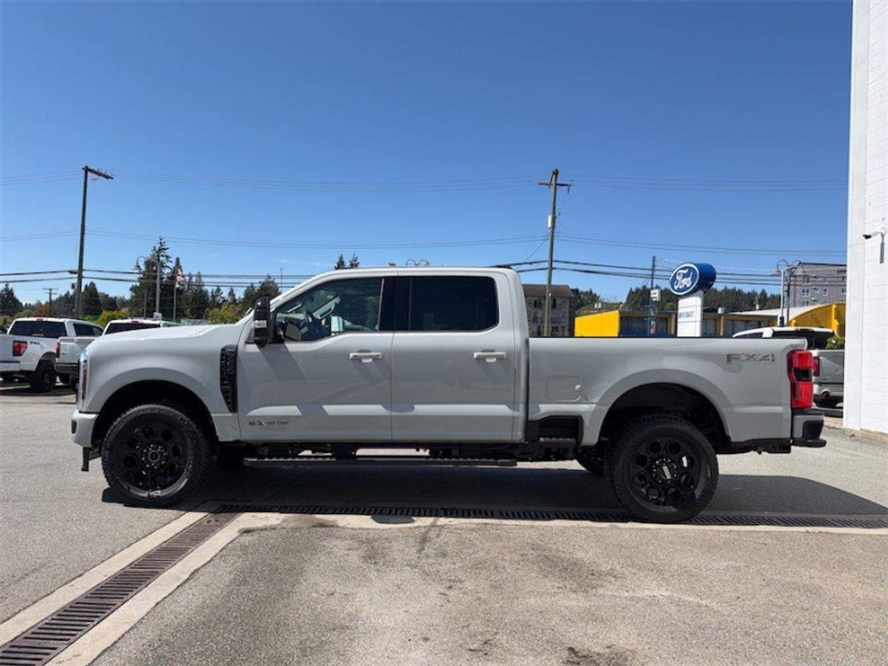 2026 Ford F-350 Super Duty Lariat  - Power Stroke Photo1