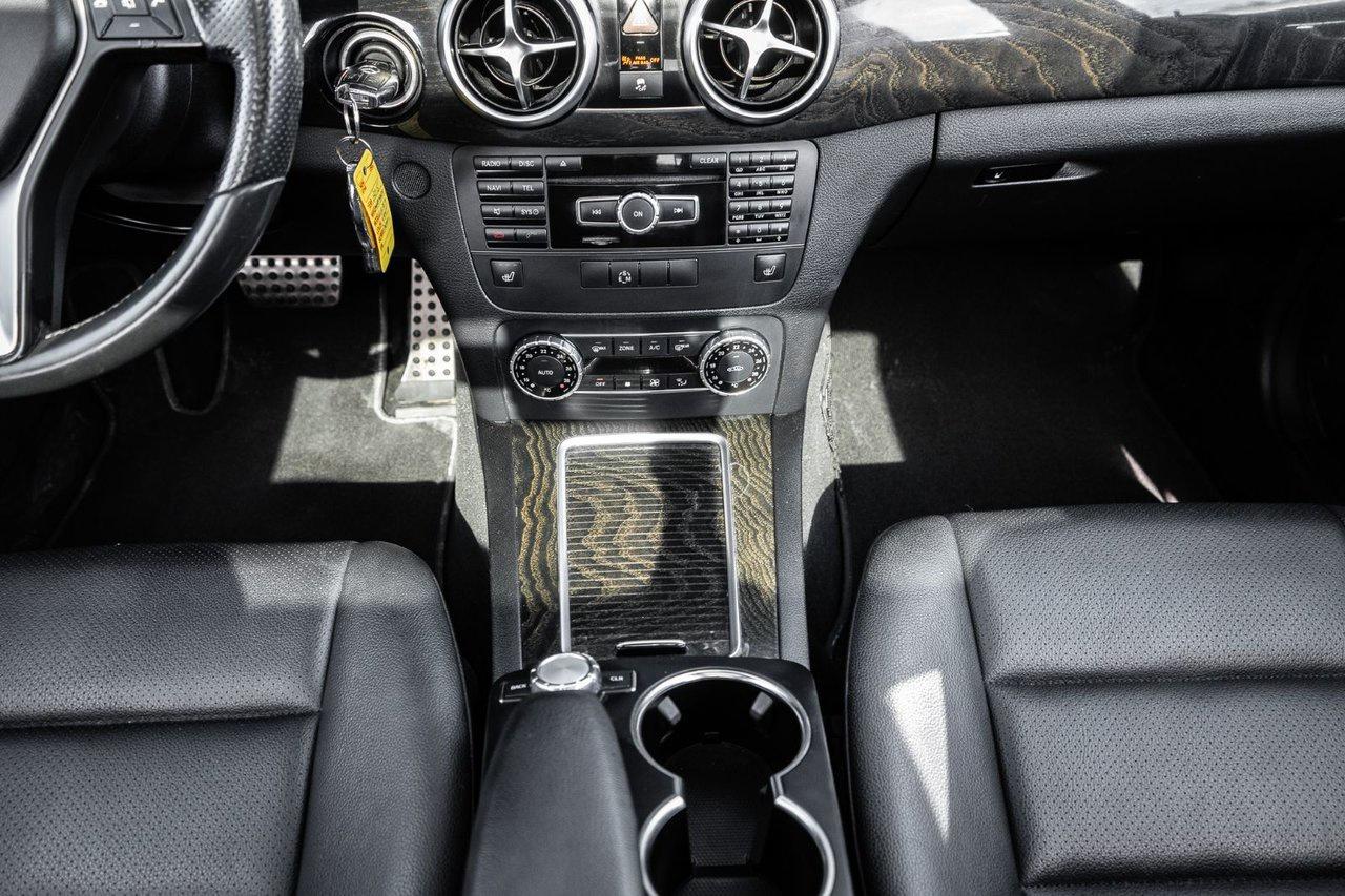 2015 Mercedes-Benz GLK-Class GLK 250 BlueTEC Photo