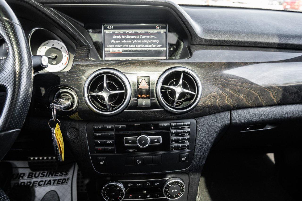 2015 Mercedes-Benz GLK-Class GLK 250 BlueTEC Photo