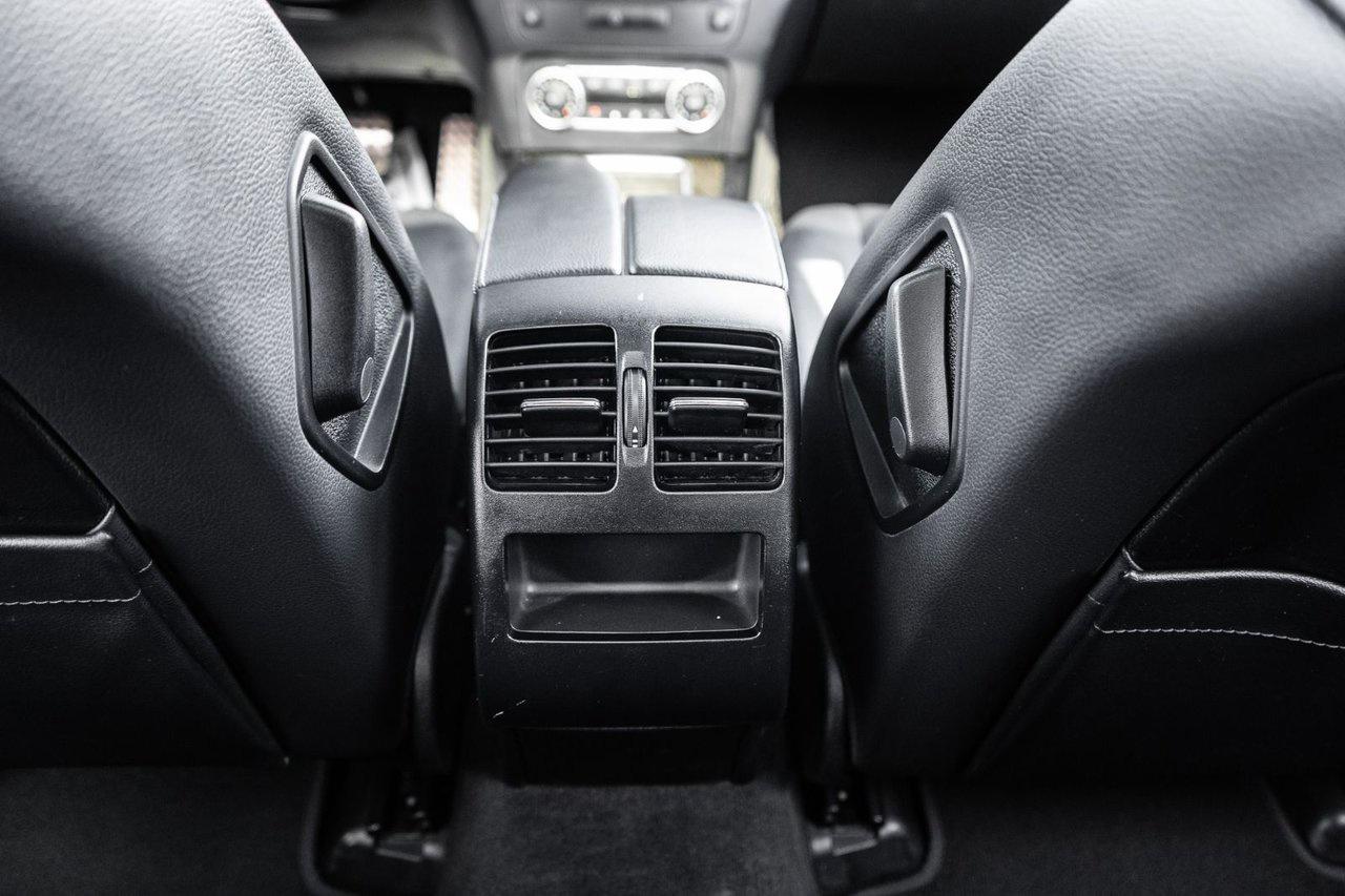 2015 Mercedes-Benz GLK-Class GLK 250 BlueTEC Photo