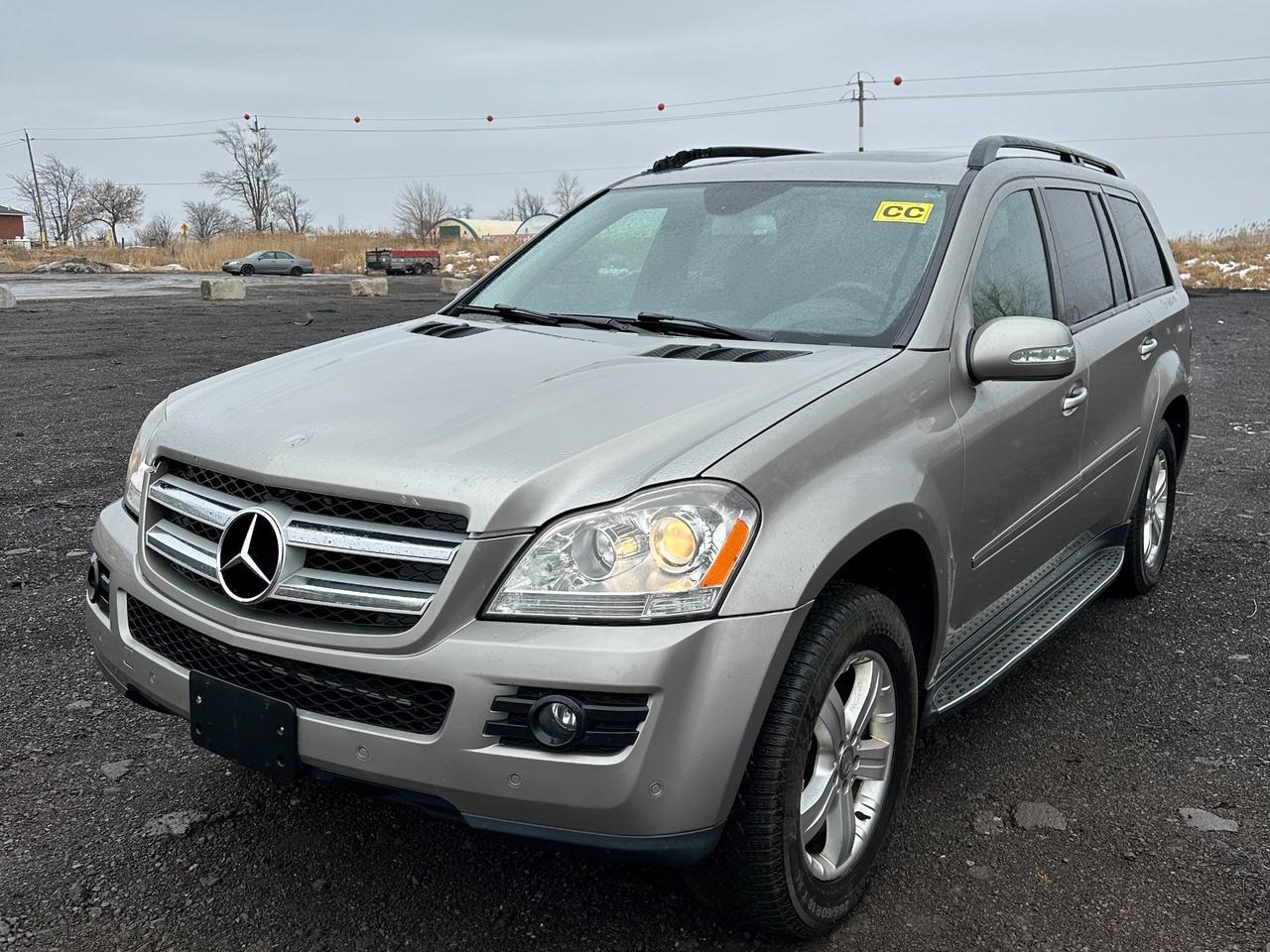 Sold As-Is. CarFax Provided. P0106 Manifold pressure. Minor exhaust leak. Powerful and well-equipped V8 SUV. Comfortable leather interior. 3 row seating. Excellent luxurious family vehicle.