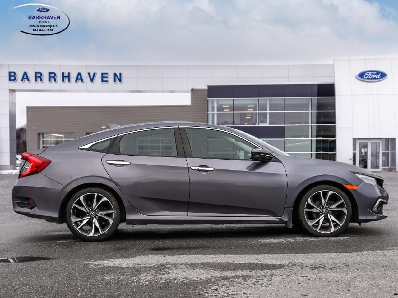 2020 Honda Civic Sedan Touring Photo